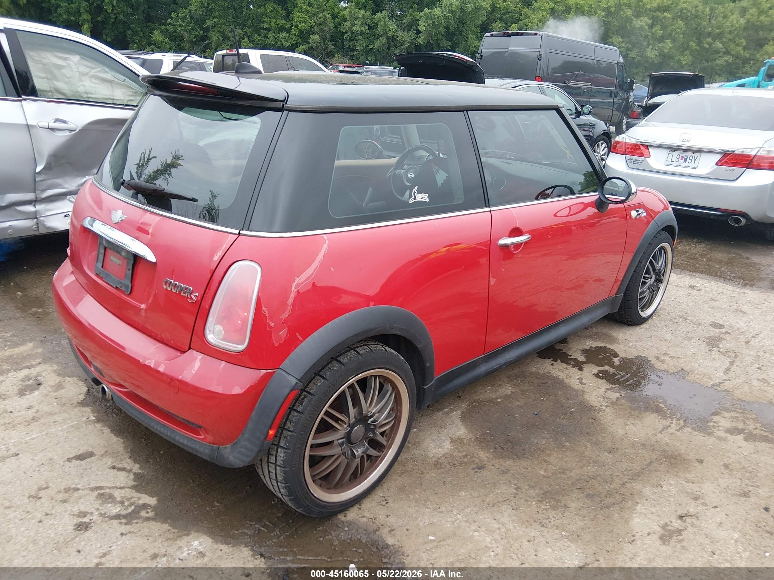 2006 Mini Cooper S Красный vin: WMWRE33546TJ36248