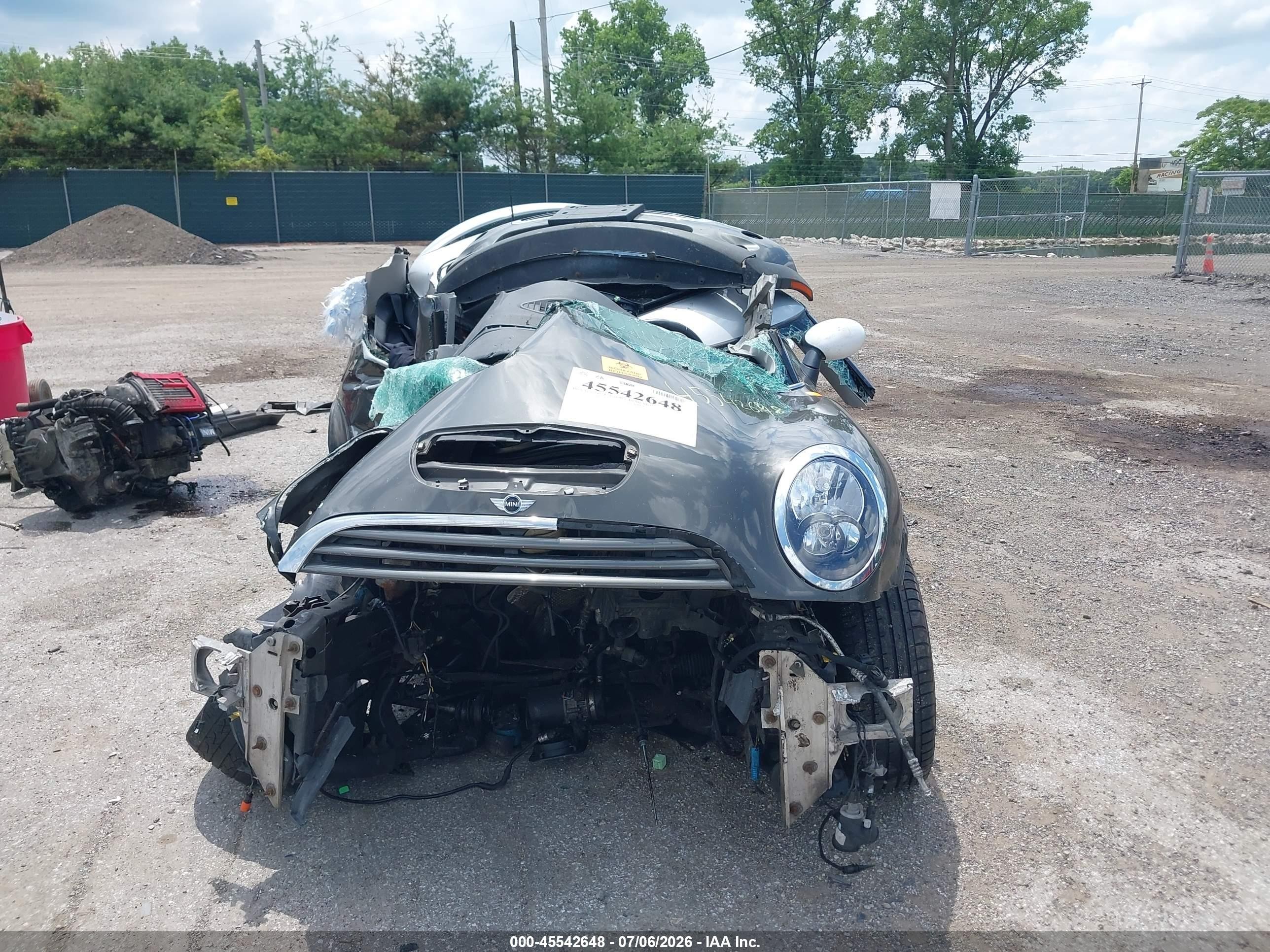 2006 Mini Cooper S   Gray vin: WMWRE33556TJ39529