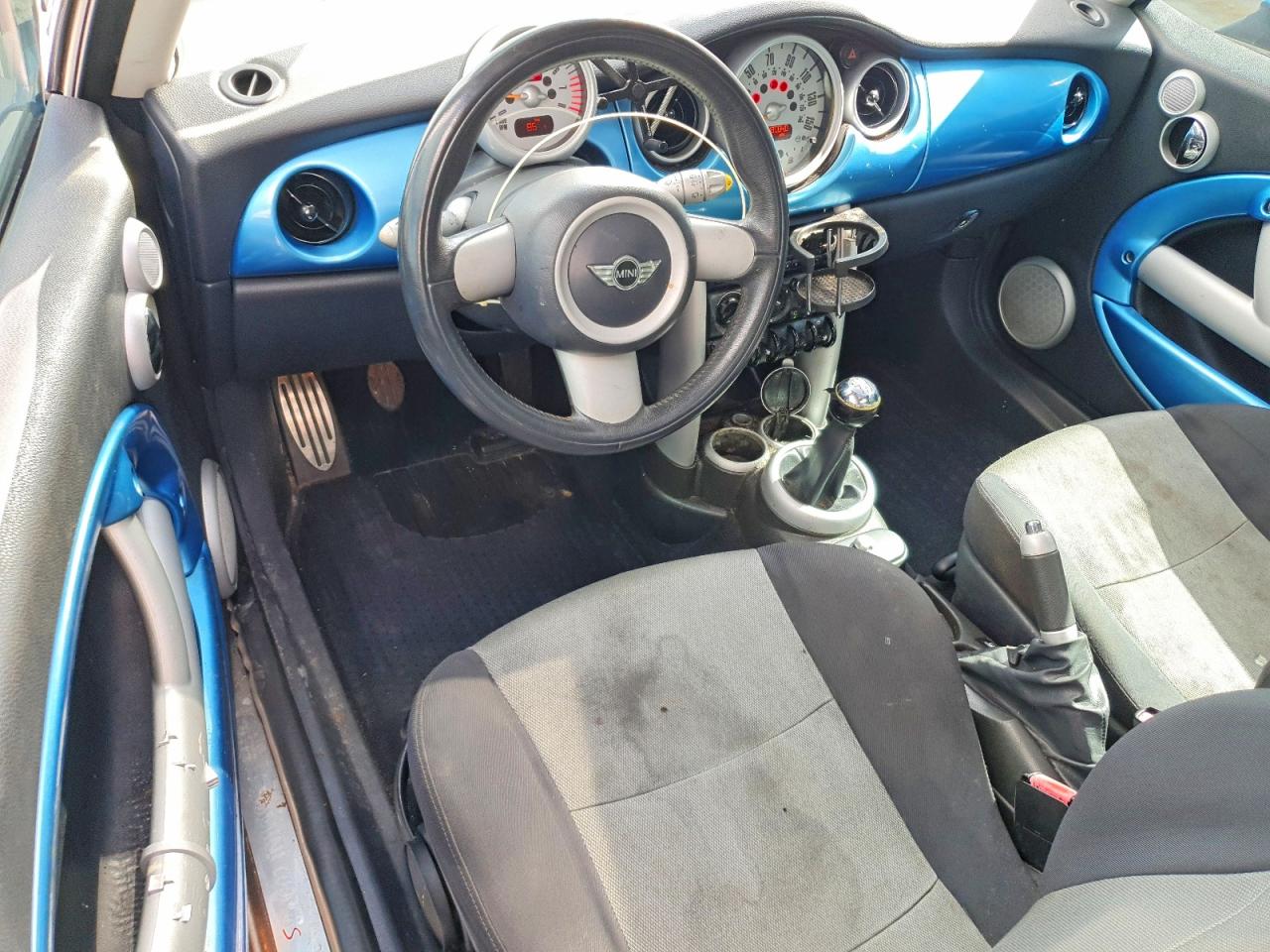 2005 Mini Cooper S Blue vin: WMWRE33565TL14014