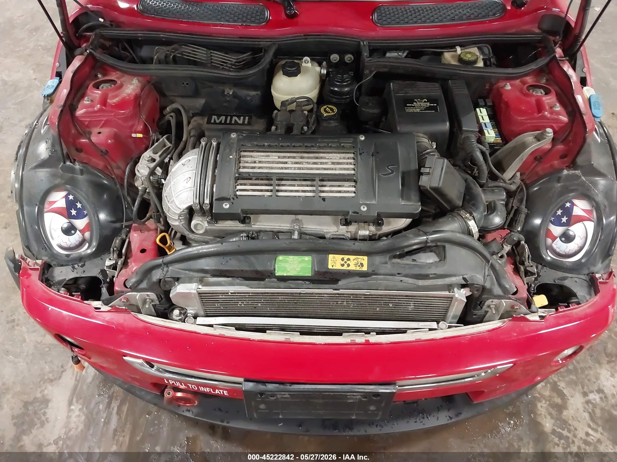 2005 Mini Cooper S Red vin: WMWRE33585TG97909