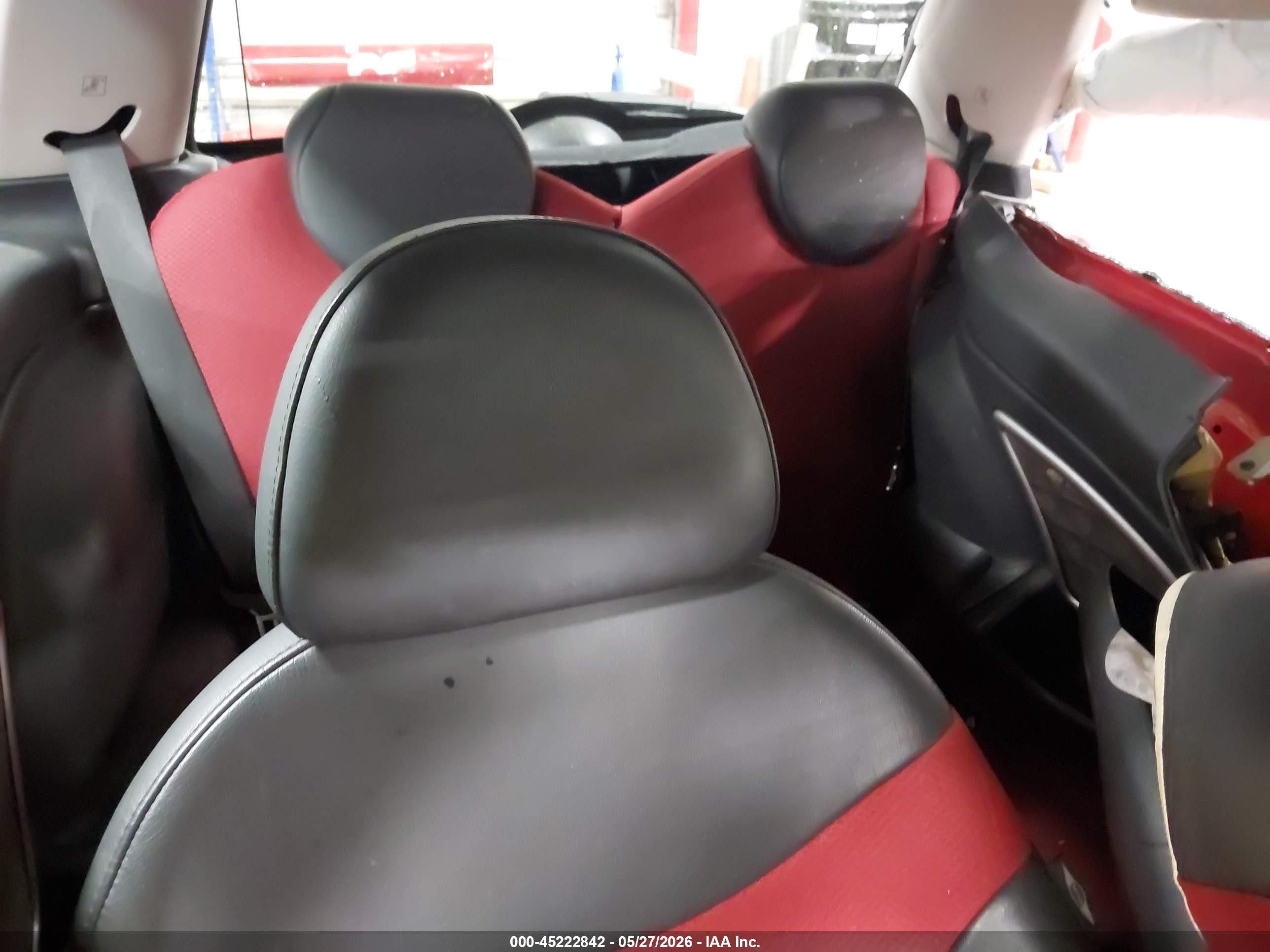 2005 Mini Cooper S Red vin: WMWRE33585TG97909