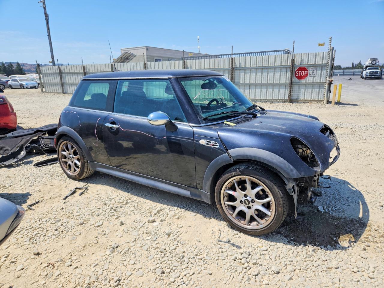 2006 Mini Cooper S Black vin: WMWRE33586TJ40304