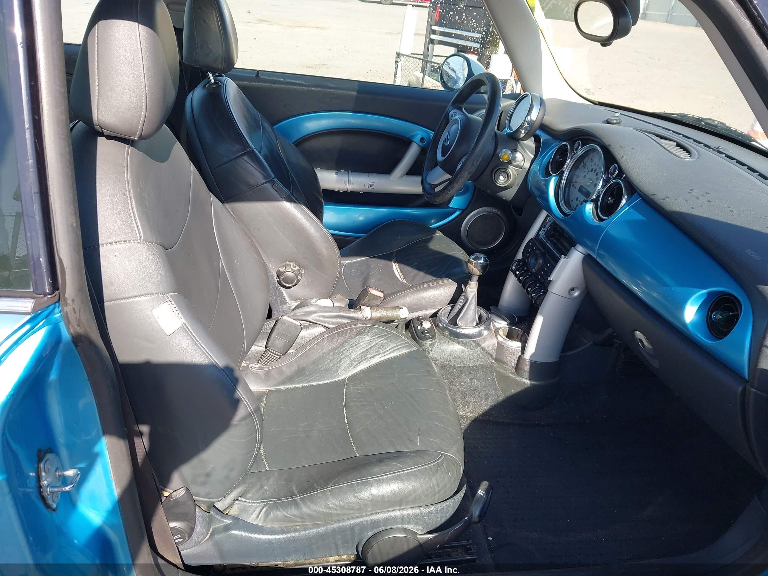 2005 Mini Cooper S   Blue vin: WMWRE33595TL14797