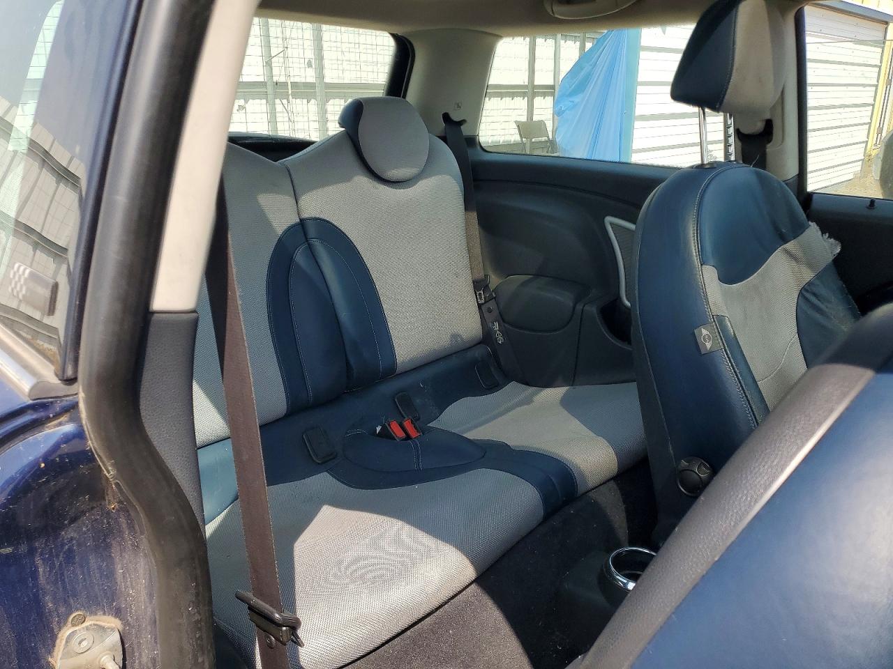 2006 Mini Cooper S Blue vin: WMWRE33596TJ37461