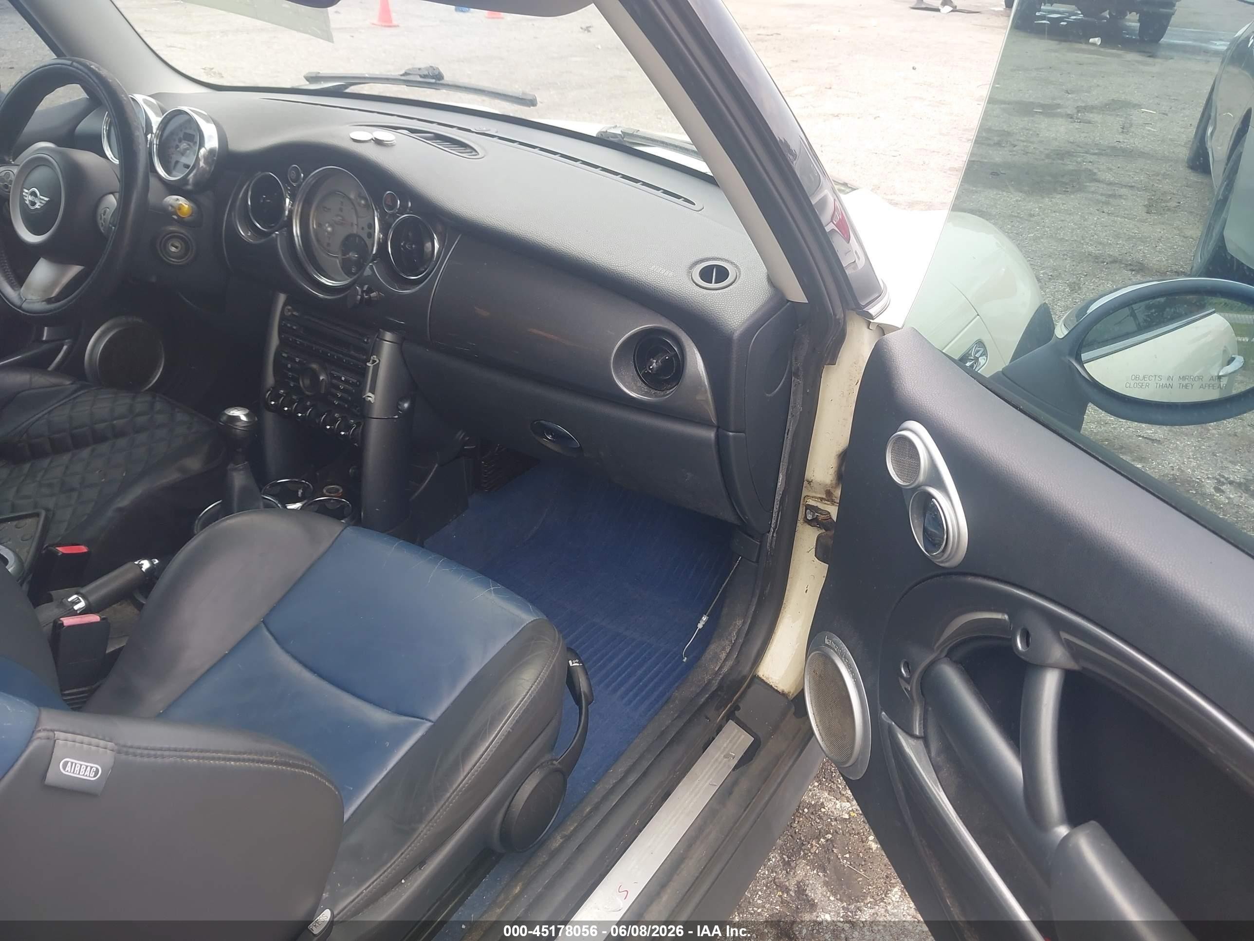 2005 Mini Cooper S   Cream vin: WMWRE335X5TD99734