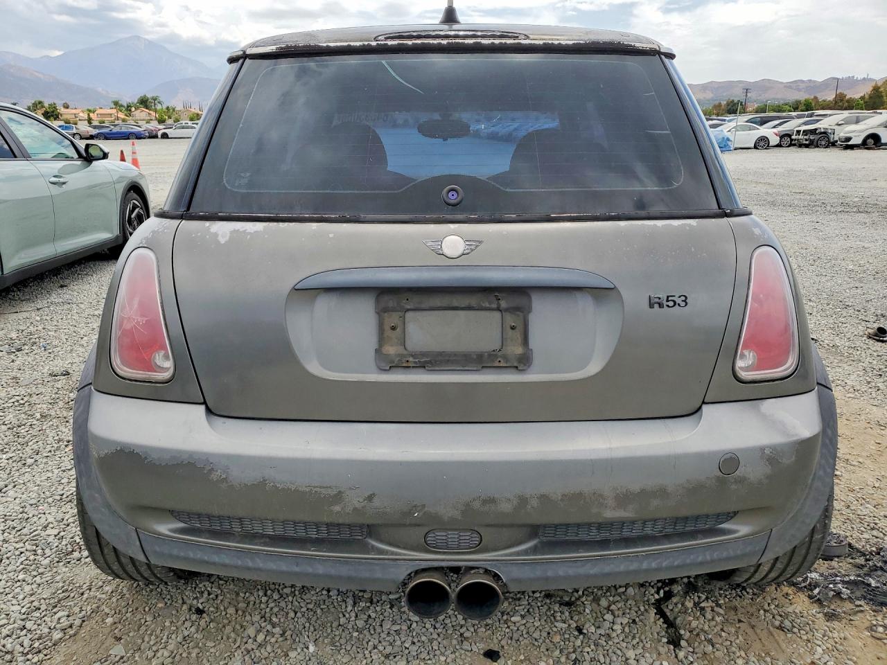 2005 Mini Cooper S Charcoal vin: WMWRE335X5TL12461