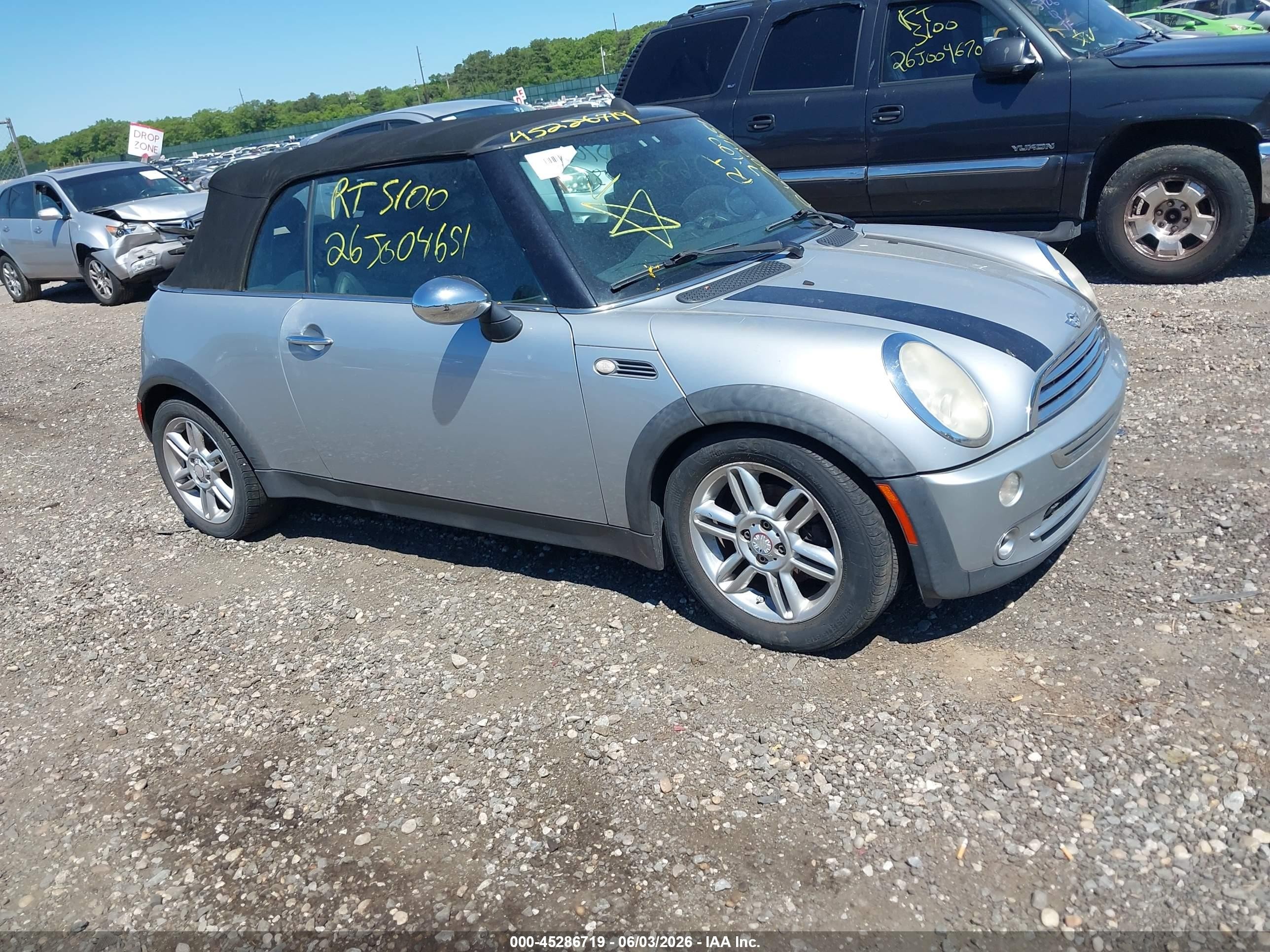 2005 Mini Cooper   Gray vin: WMWRF33515TG13426