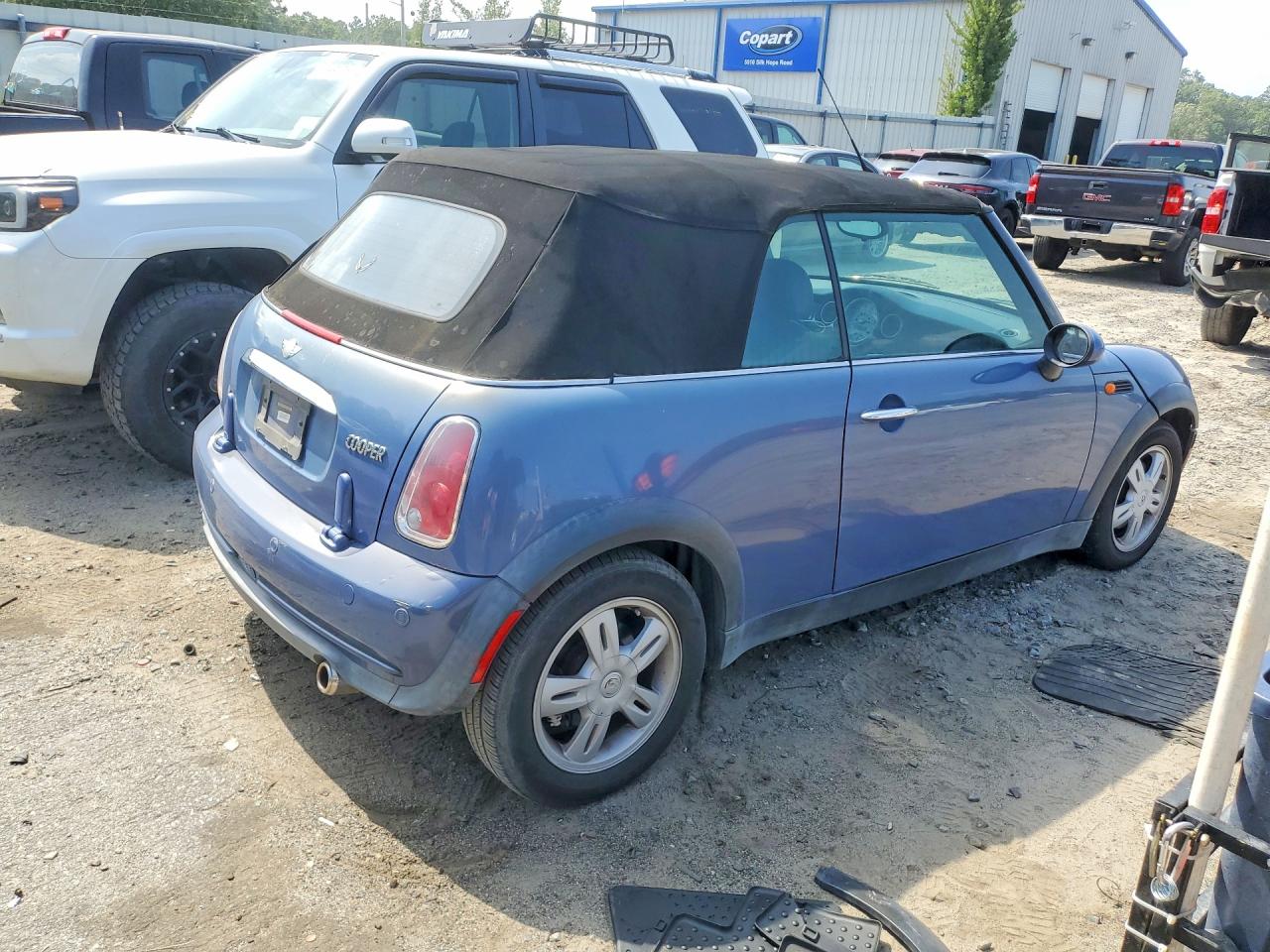 2007 Mini Cooper Blue vin: WMWRF33517TG17611