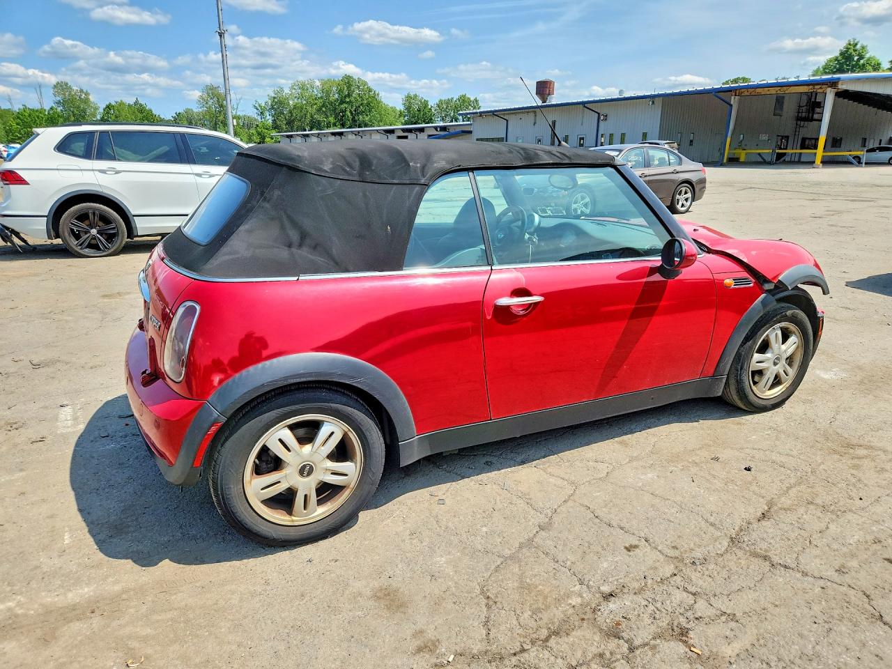 2006 Mini Cooper Red vin: WMWRF33526TG14277