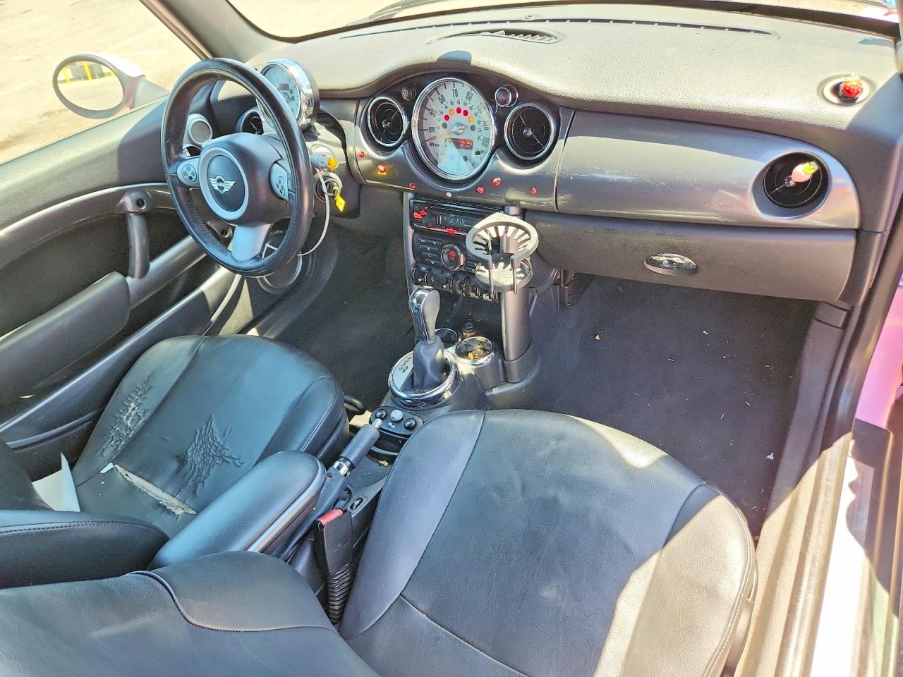 2007 Mini Cooper Pink vin: WMWRF33537TG17478
