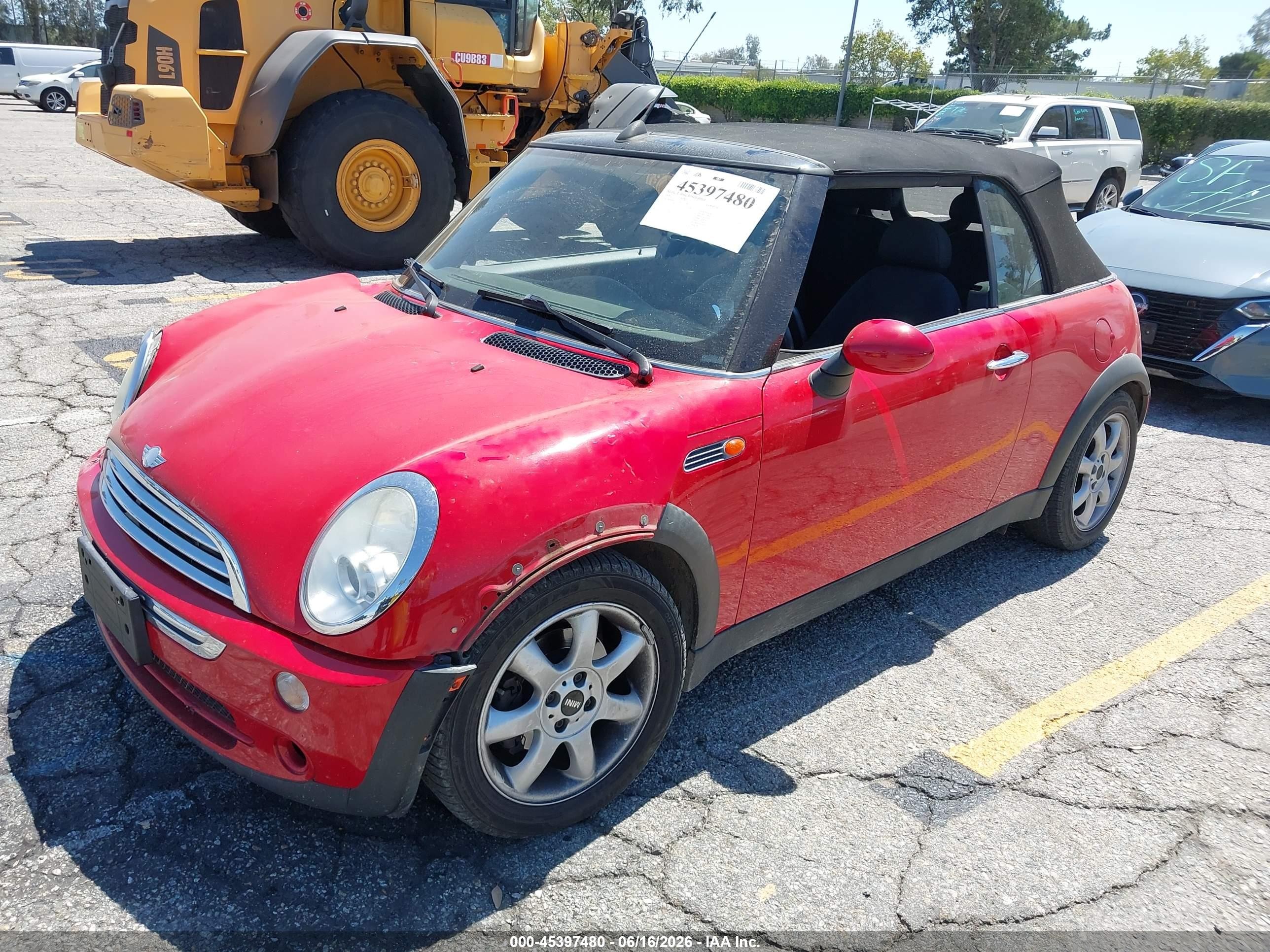 2008 Mini Cooper   Red vin: WMWRF33538TG17983