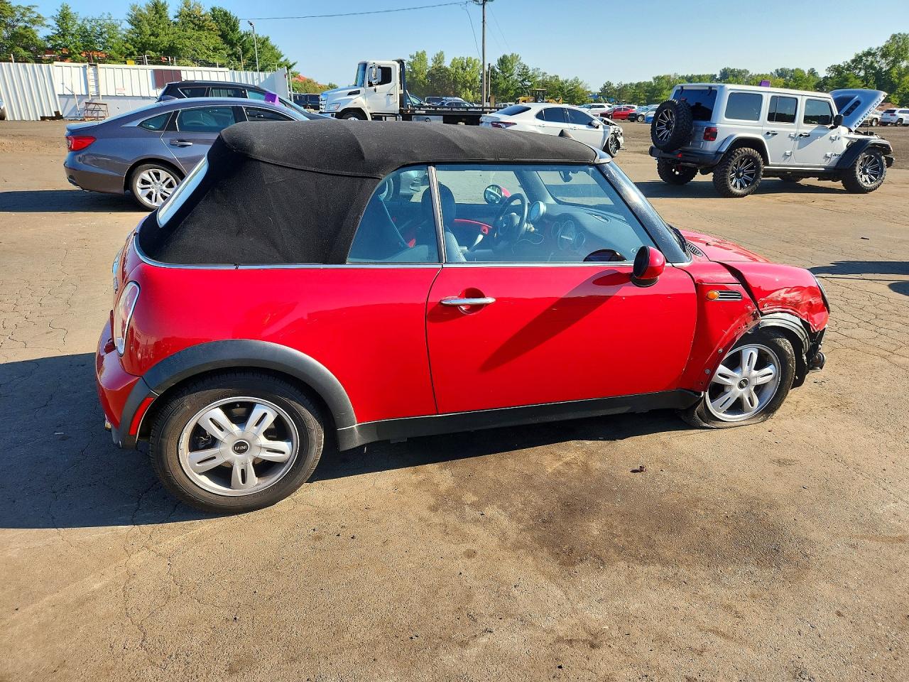 2007 Mini Cooper Red vin: WMWRF33547TG16906
