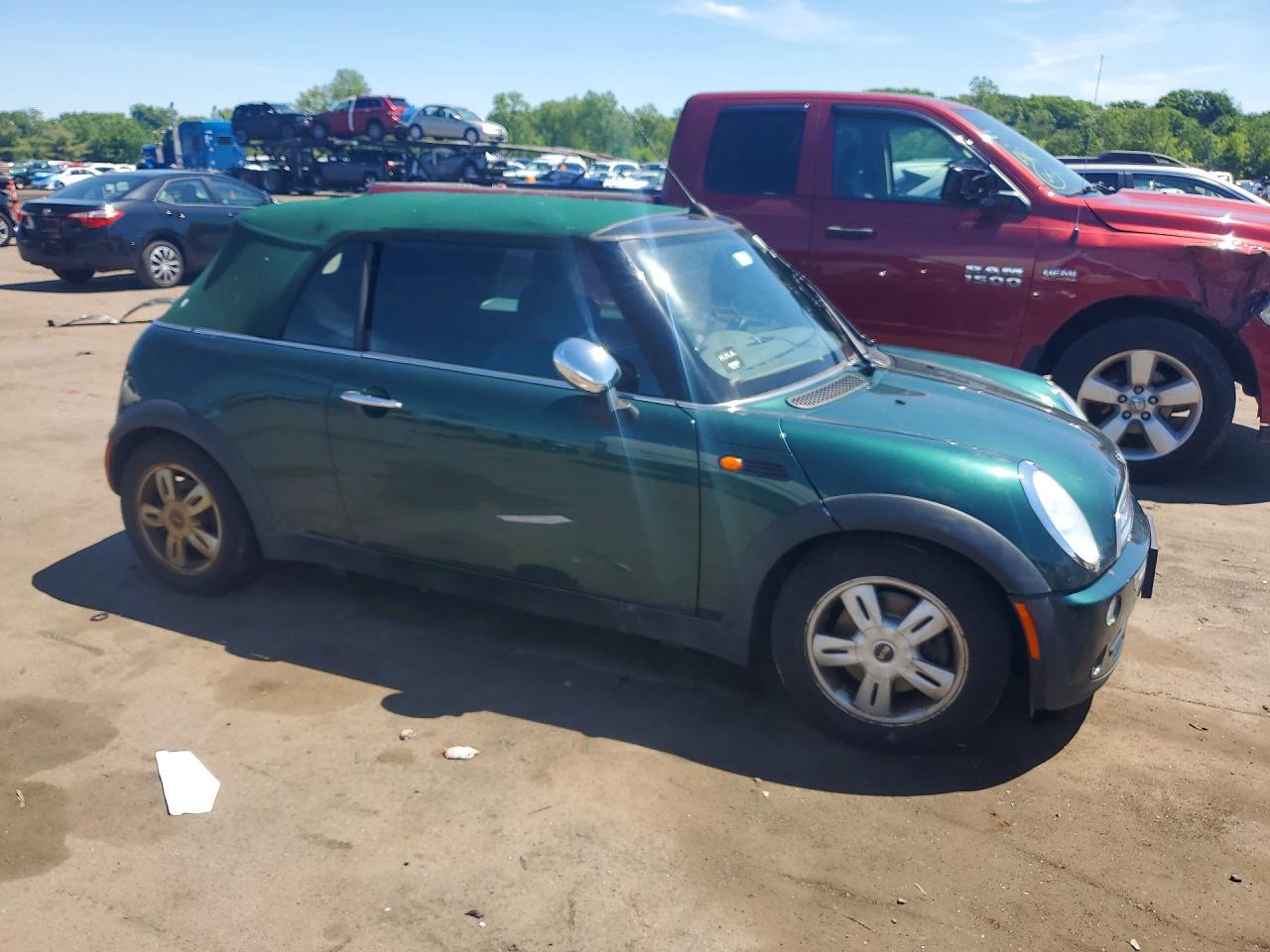 2008 Mini Cooper Green vin: WMWRF33558TG18388