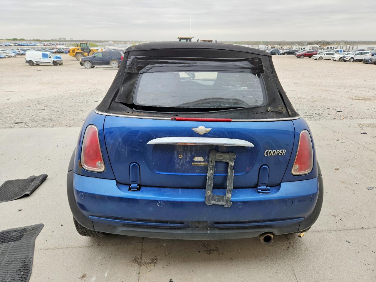 2007 Mini Cooper Blue vin: WMWRF33567TG16664