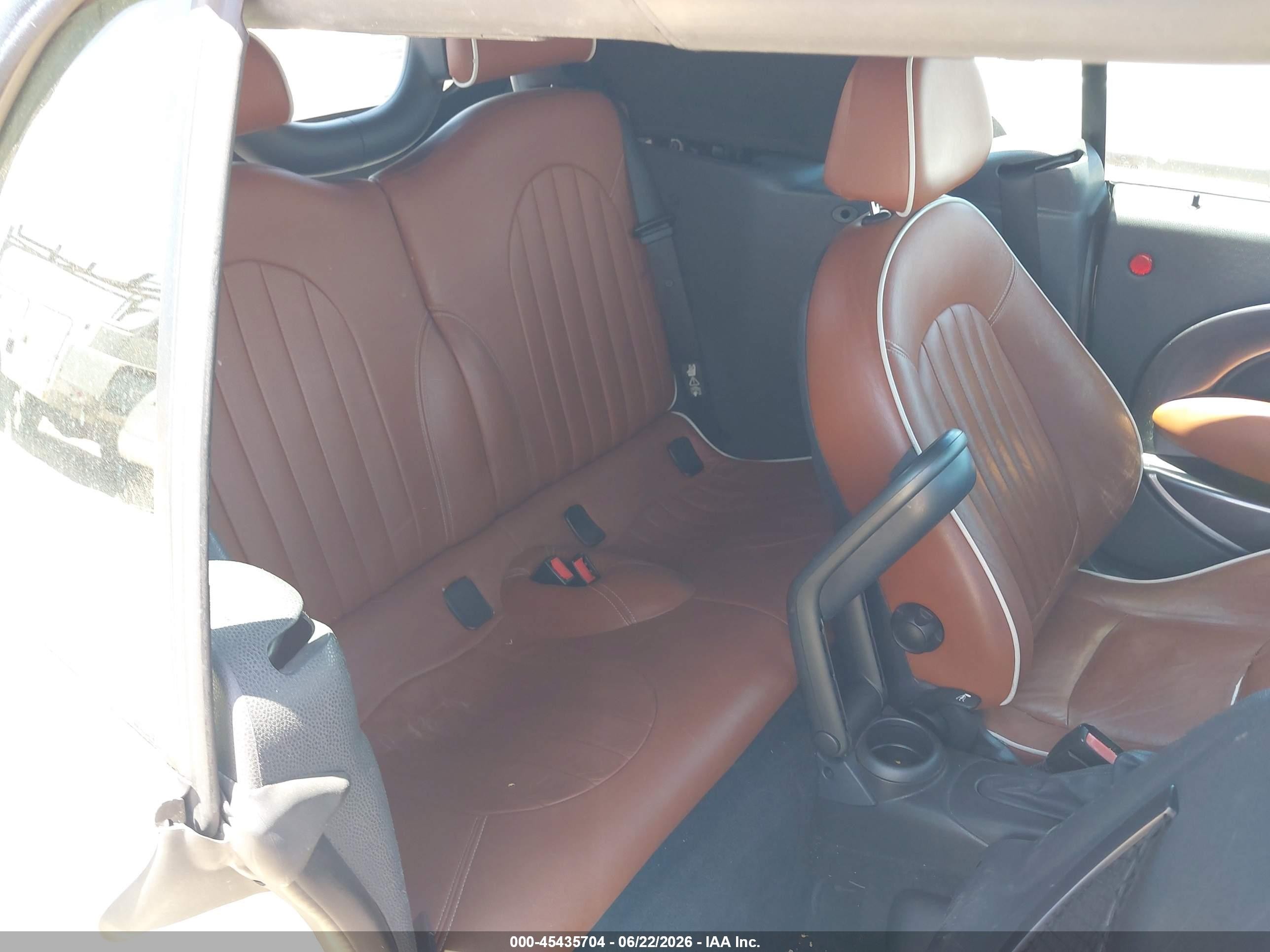 2008 Mini Cooper   Cream vin: WMWRF33568TG18173