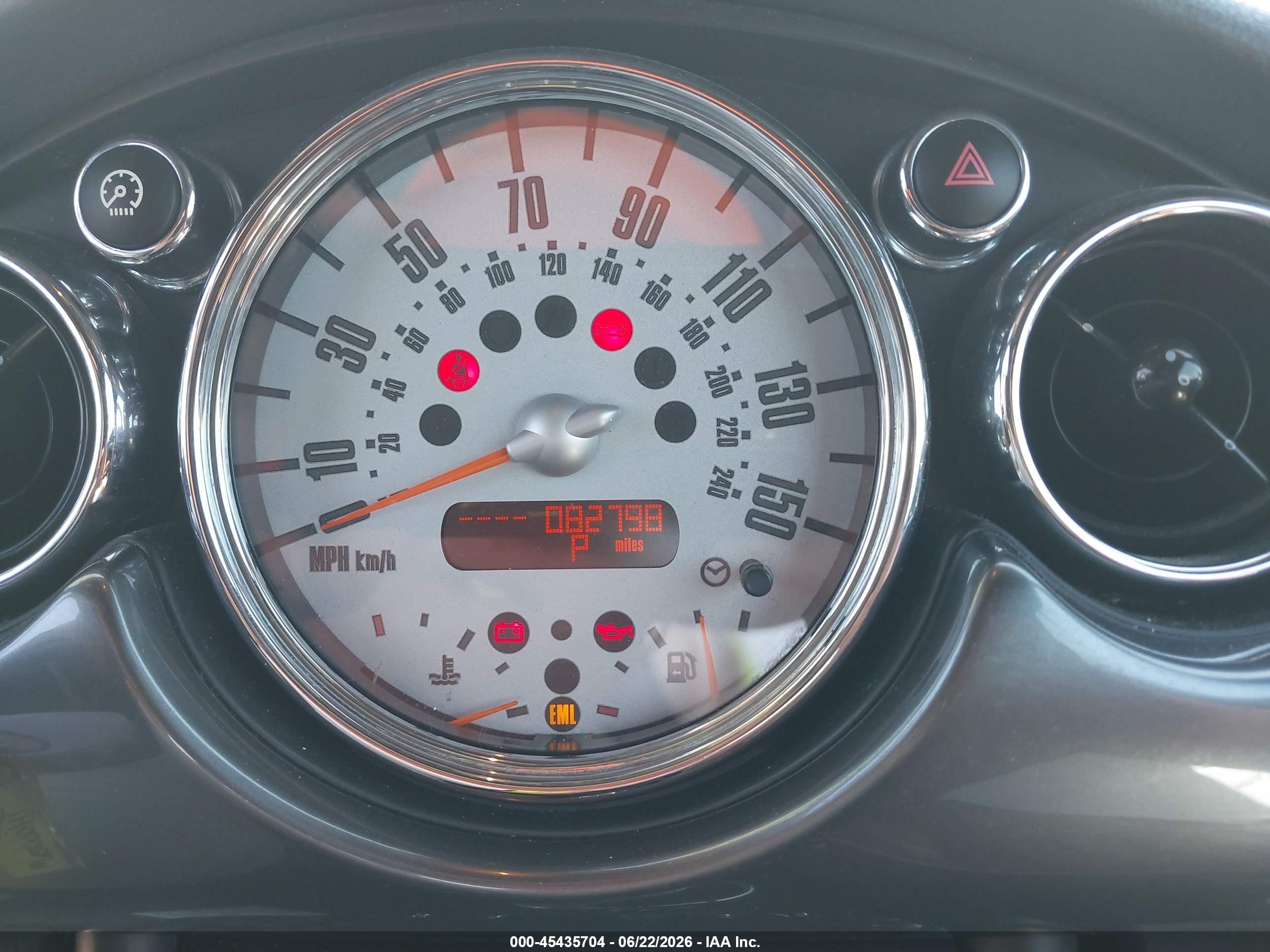 2008 Mini Cooper   Cream vin: WMWRF33568TG18173