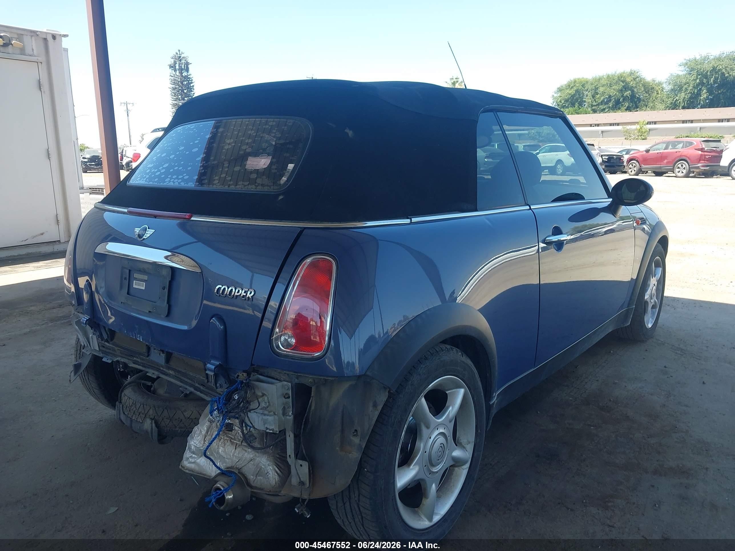 2005 Mini Cooper   Blue vin: WMWRF33585TG13360
