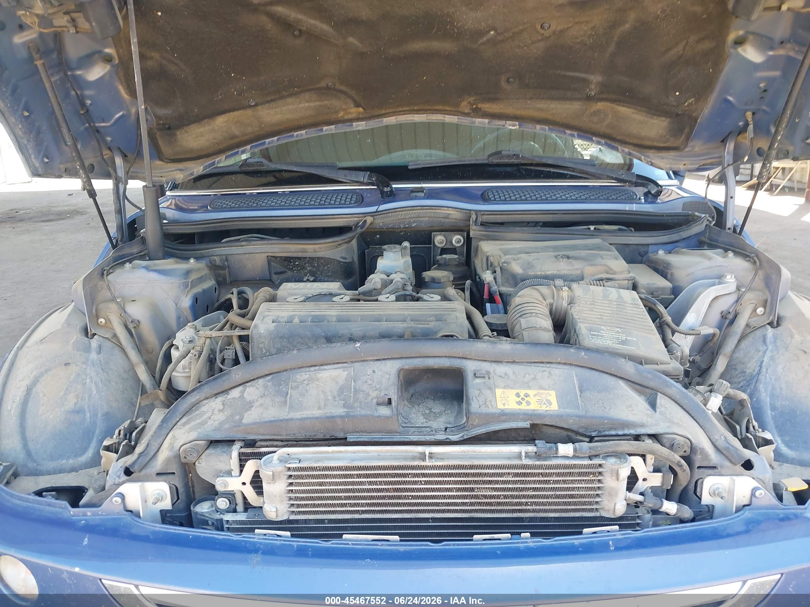2005 Mini Cooper   Blue vin: WMWRF33585TG13360