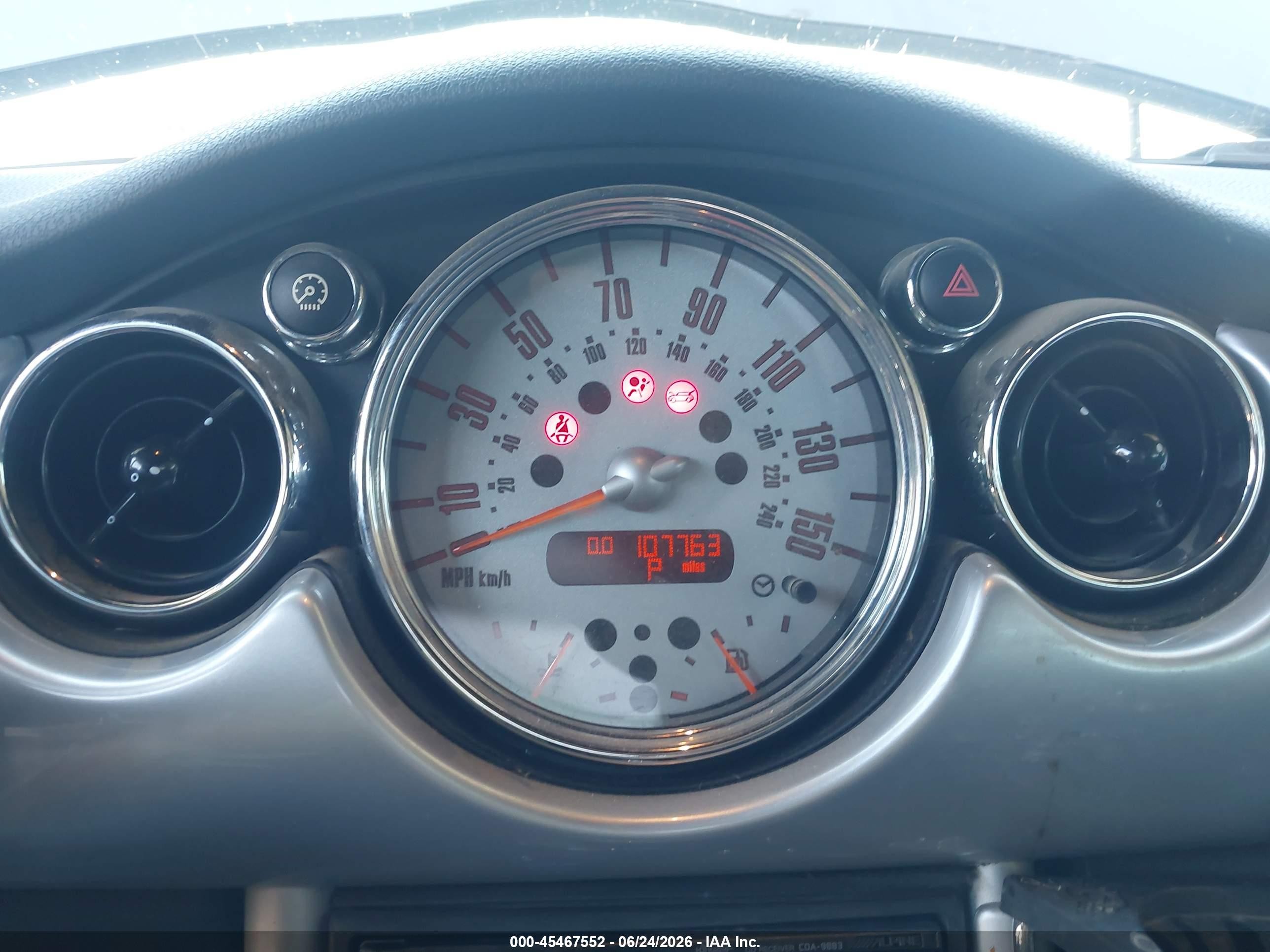 2005 Mini Cooper   Blue vin: WMWRF33585TG13360