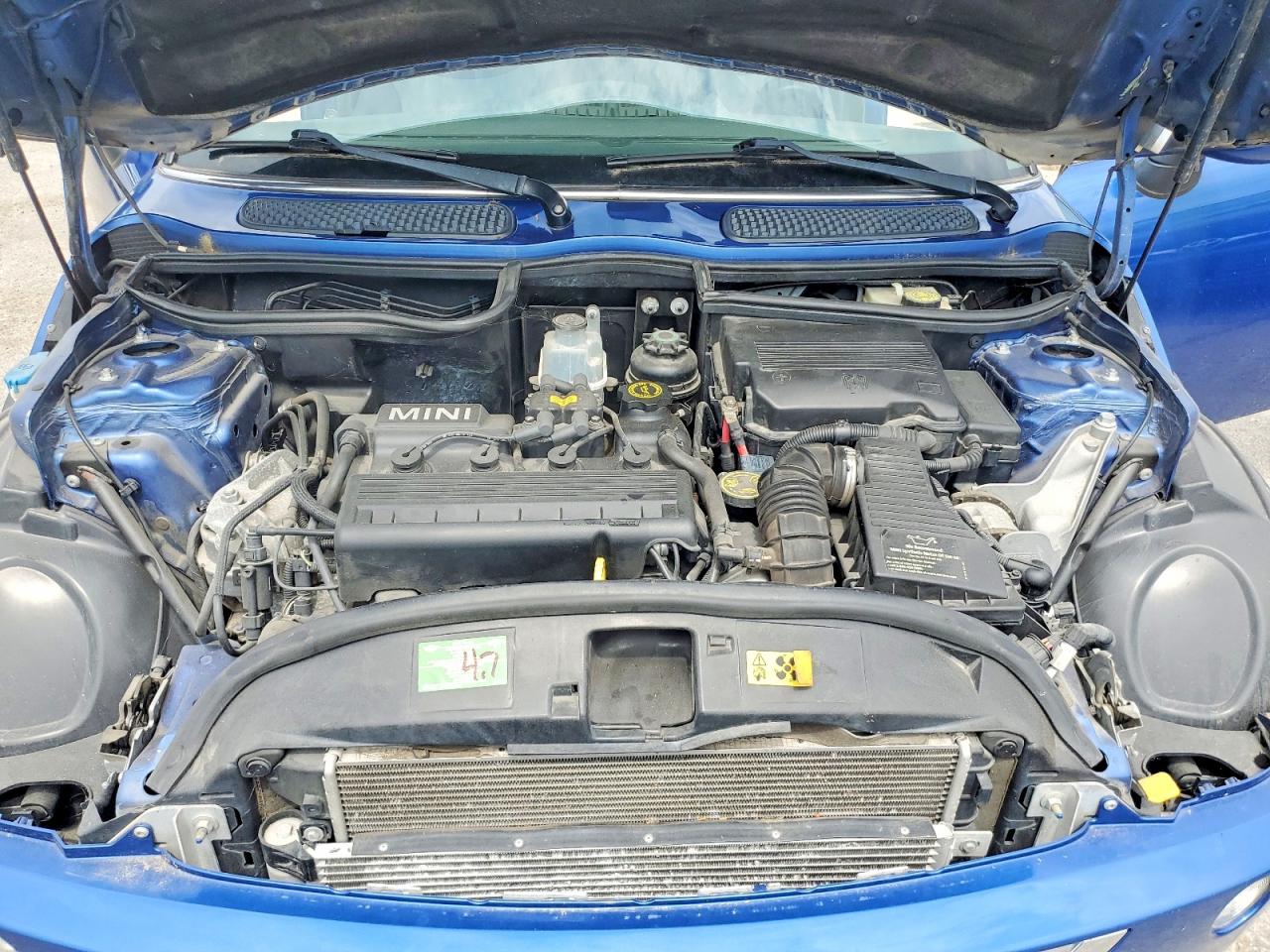 2008 Mini Cooper Синий vin: WMWRF33598TF68286