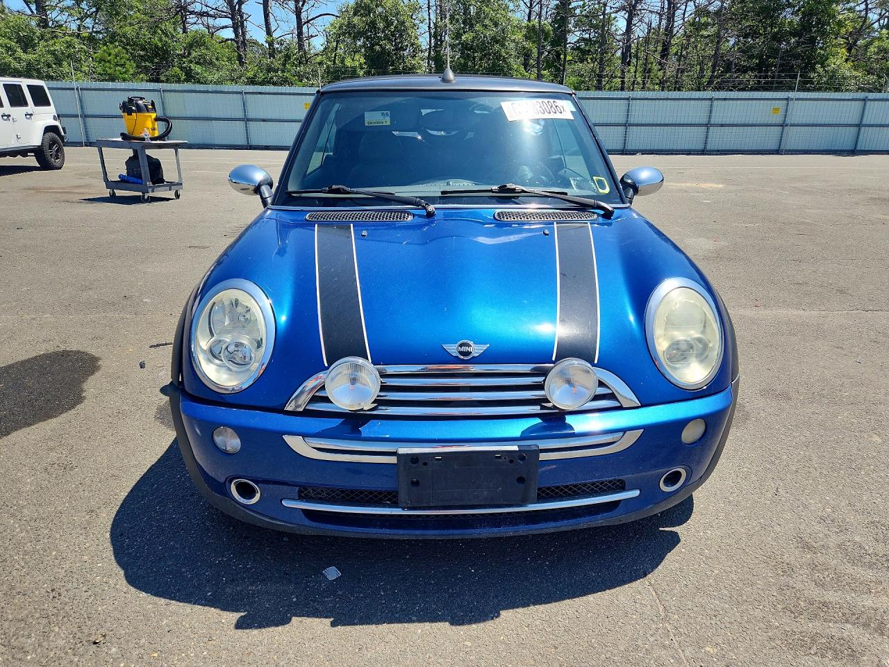 2006 Mini Cooper Blue vin: WMWRF335X6TG14253