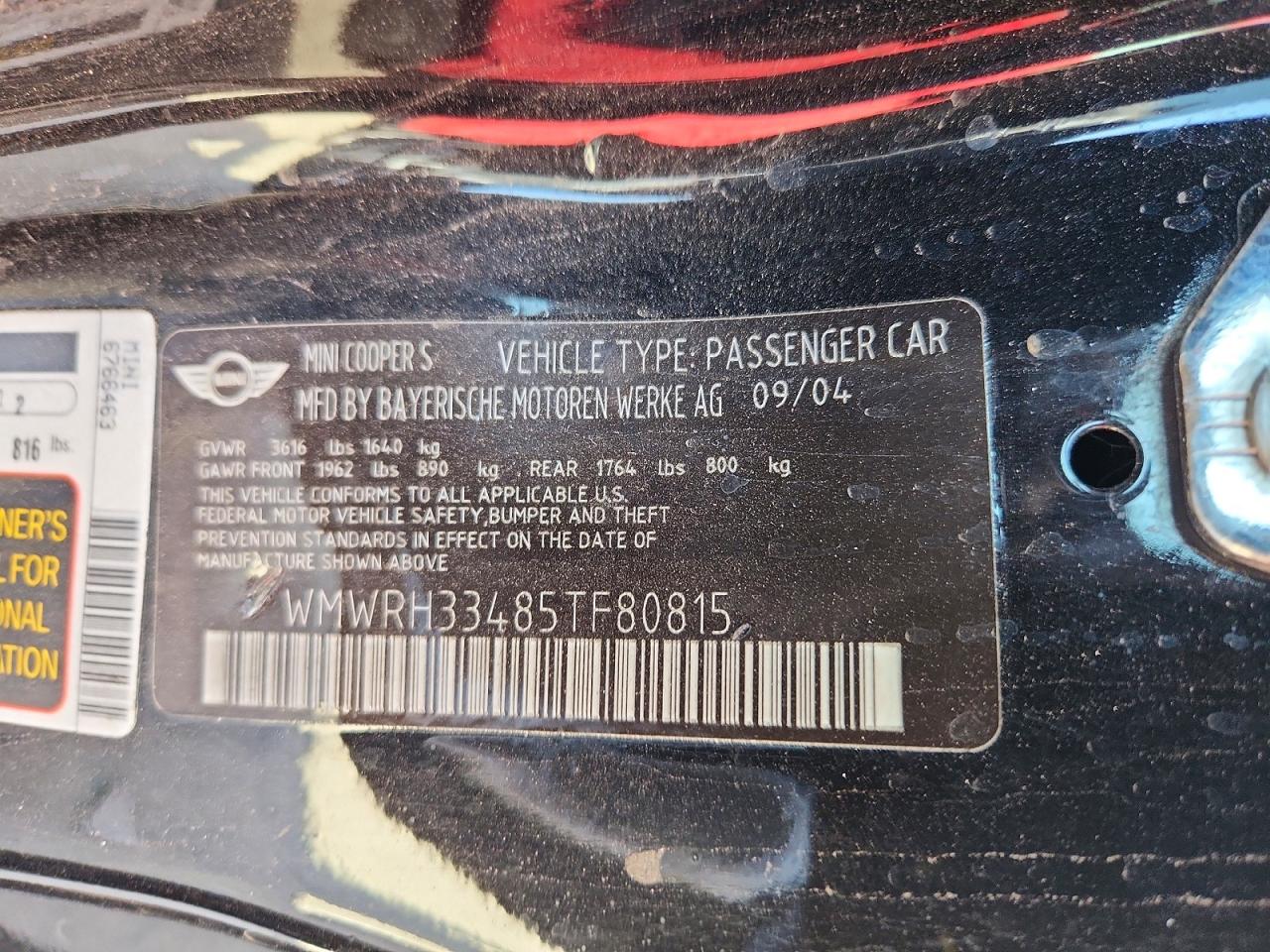 2005 Mini Cooper S Black vin: WMWRH33485TF80815