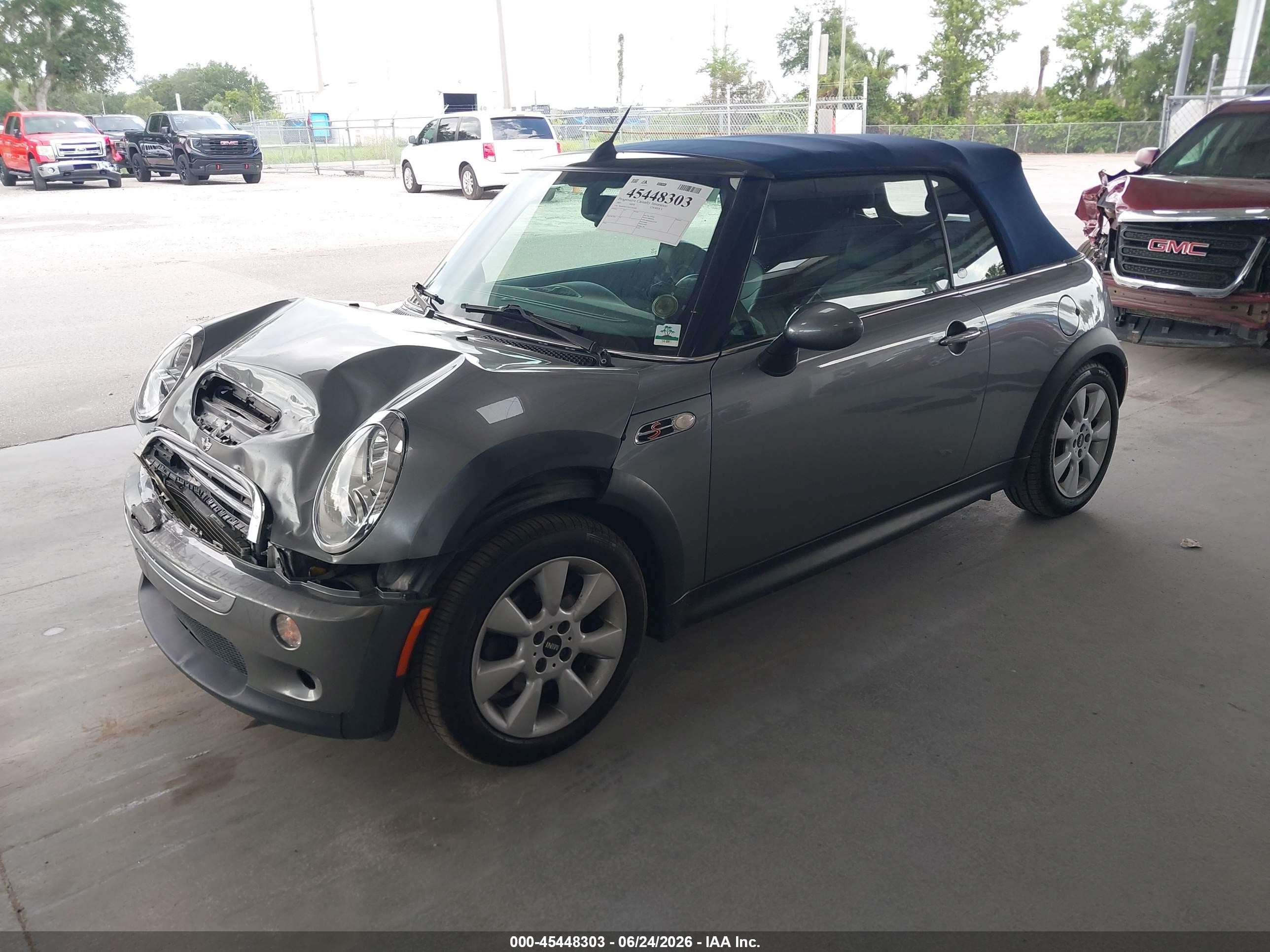 2005 Mini Cooper S   Gray vin: WMWRH33505TF83409