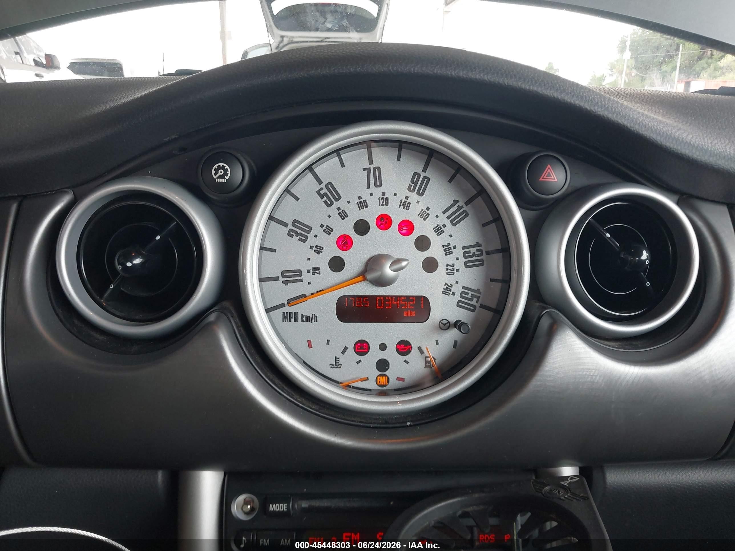 2005 Mini Cooper S   Gray vin: WMWRH33505TF83409