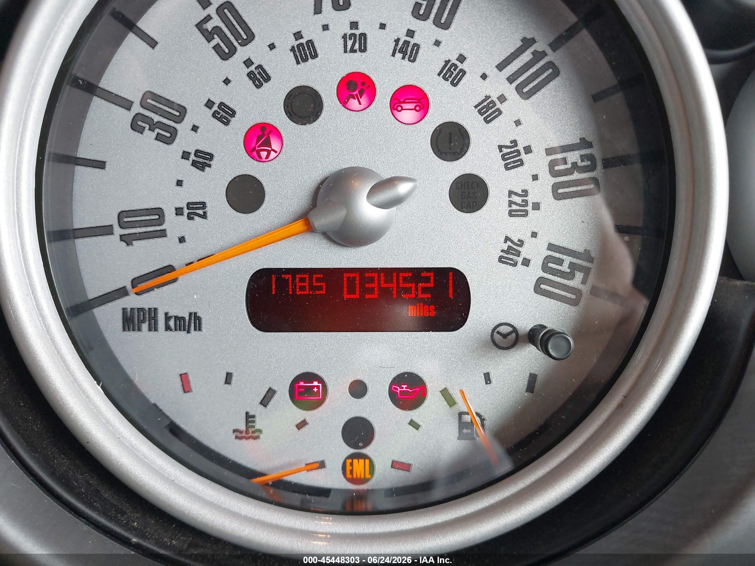 2005 Mini Cooper S   Gray vin: WMWRH33505TF83409