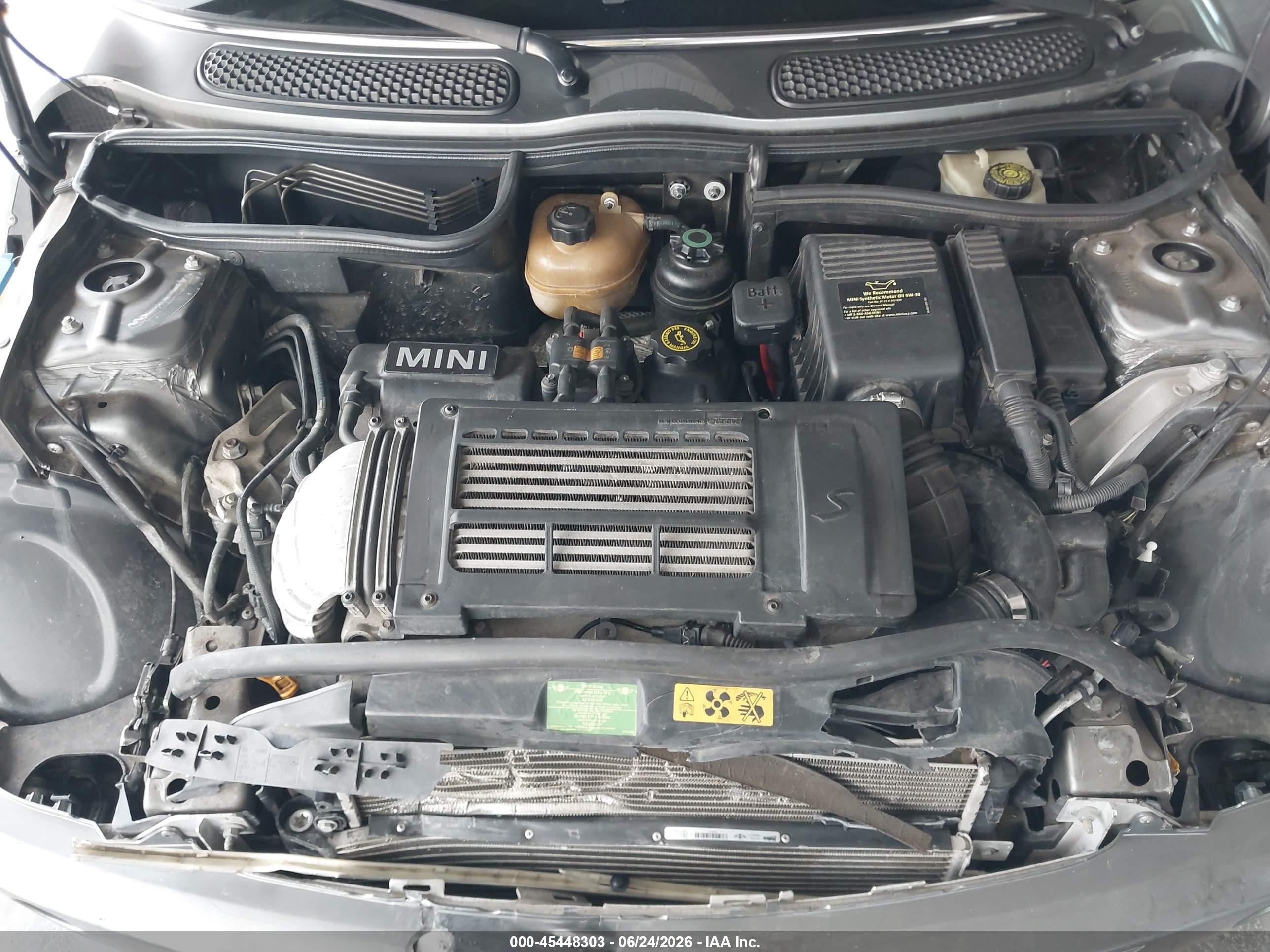 2005 Mini Cooper S   Gray vin: WMWRH33505TF83409
