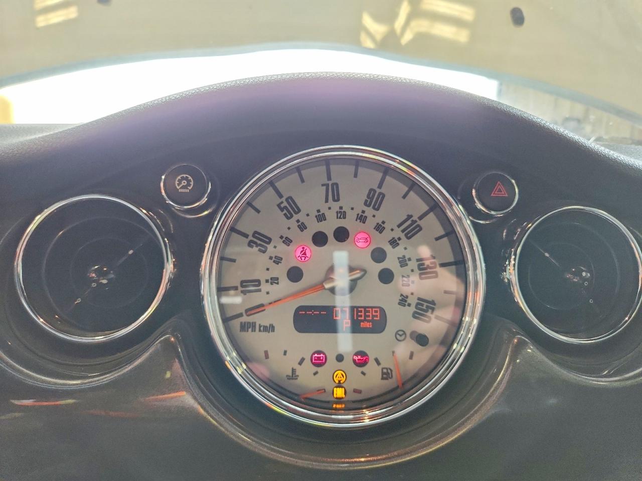 2006 Mini Cooper S Серебряный vin: WMWRH33536TL93537