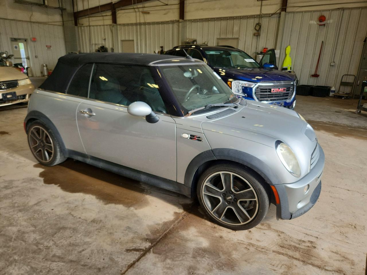 2006 Mini Cooper S Серебряный vin: WMWRH33536TL93537