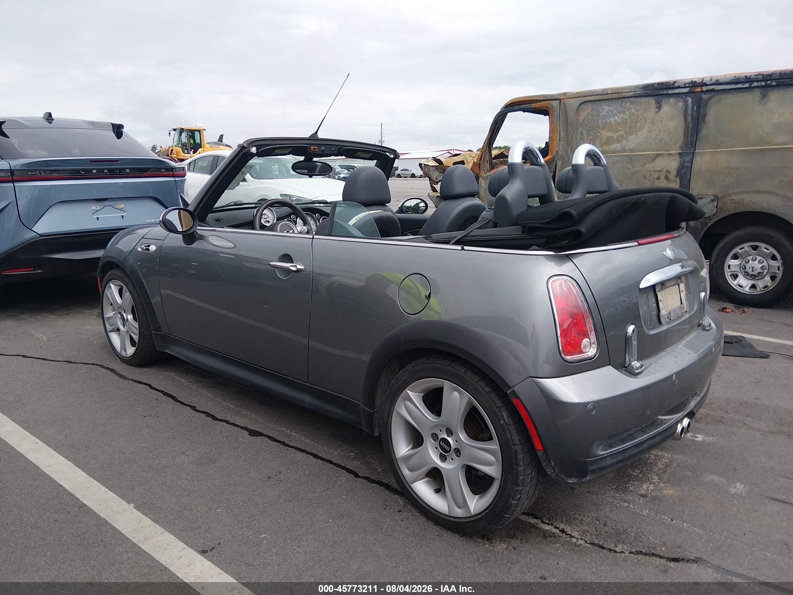 2007 Mini Cooper S   Gray vin: WMWRH33537TJ44561