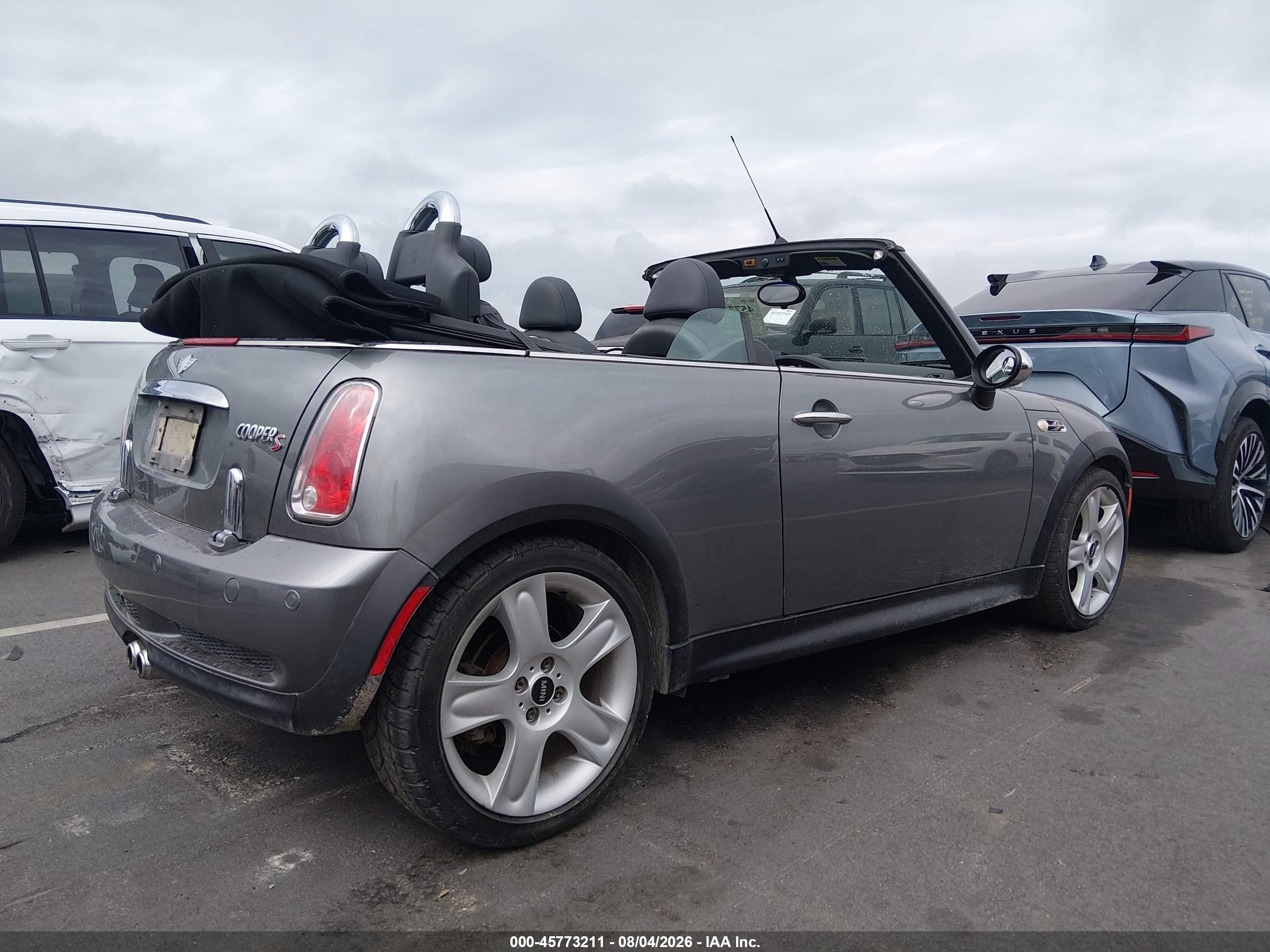 2007 Mini Cooper S   Gray vin: WMWRH33537TJ44561
