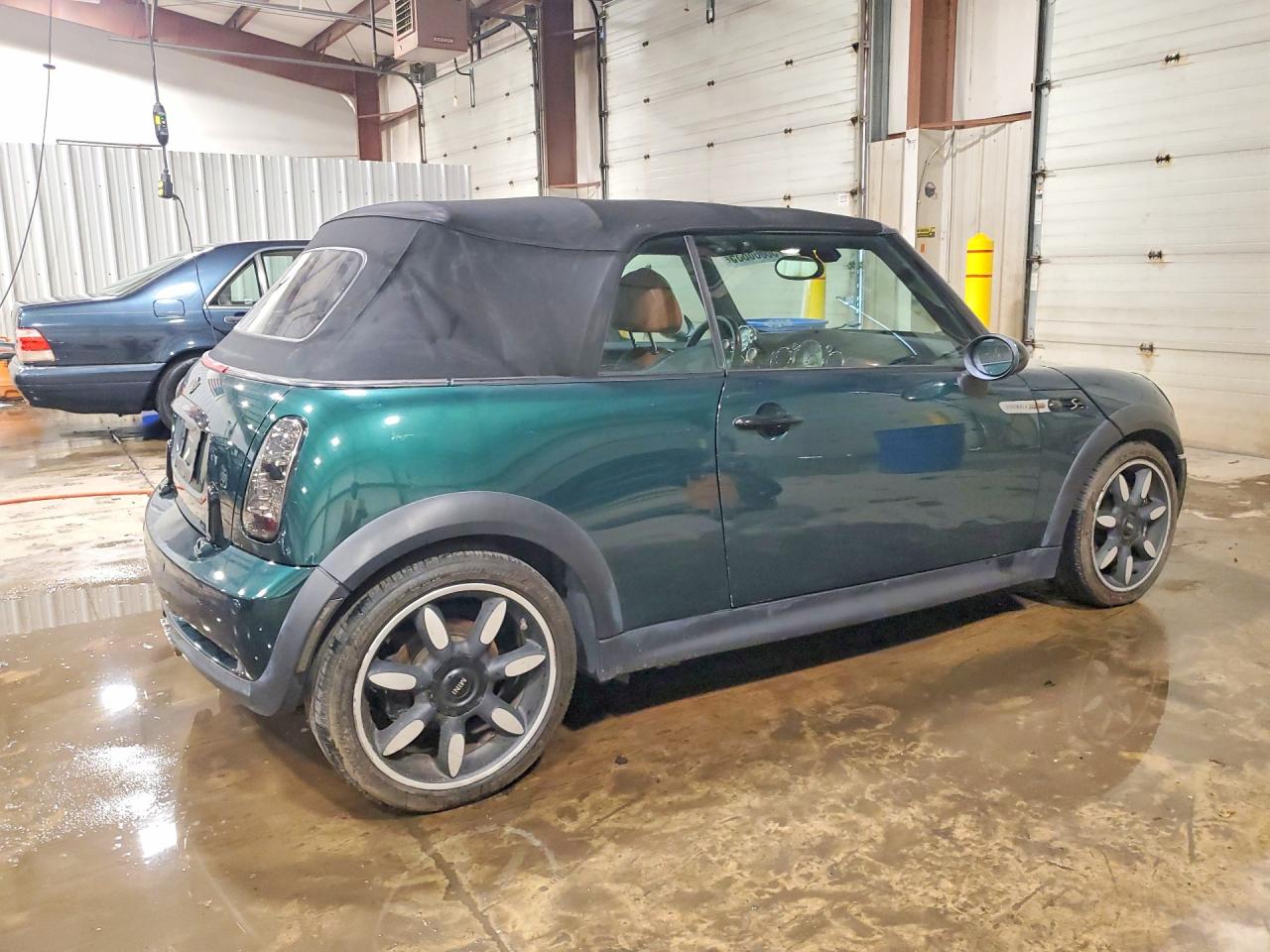 2008 Mini Cooper S Green vin: WMWRH33538TU81135