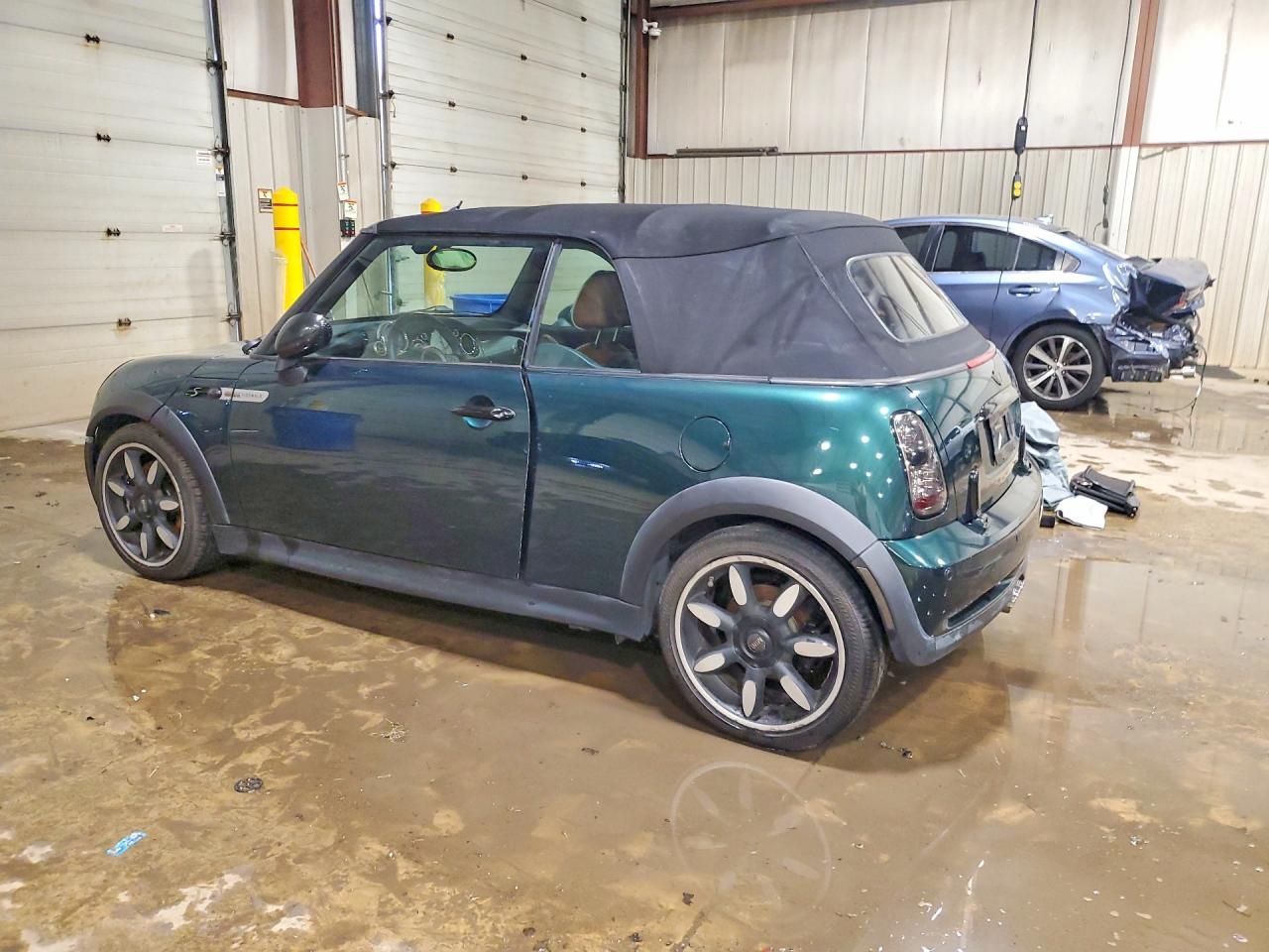 2008 Mini Cooper S Green vin: WMWRH33538TU81135