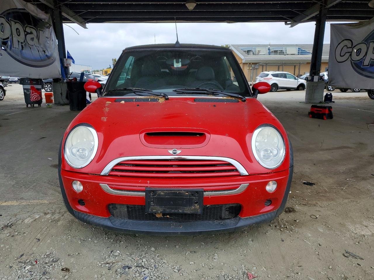 2006 Mini Cooper S Red vin: WMWRH33546TF89179