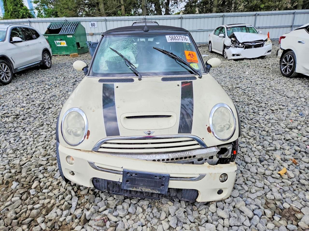 2006 Mini Cooper S Beige vin: WMWRH33546TK57773