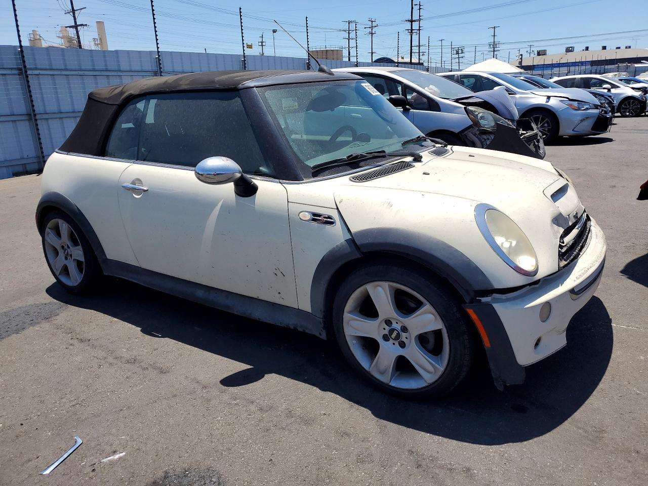 2006 Mini Cooper S Cream vin: WMWRH33566TF89054