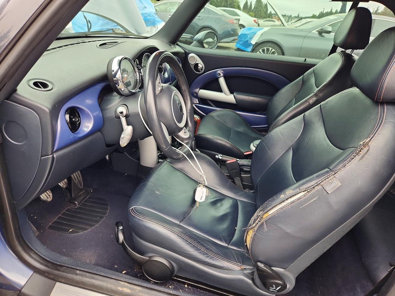 2005 Mini Cooper S Blue vin: WMWRH33575TF85495