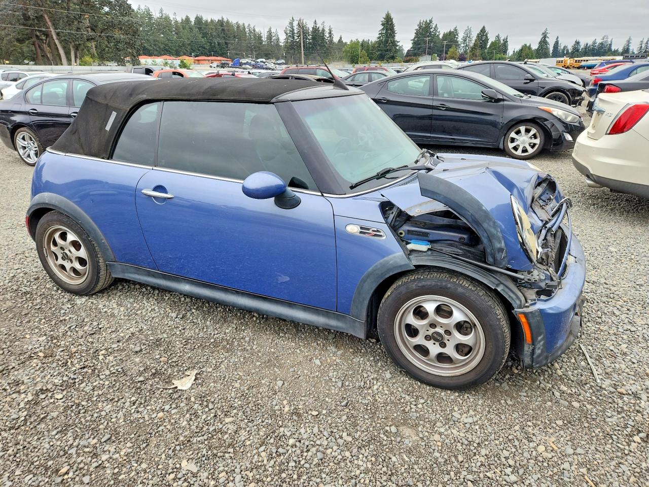 2005 Mini Cooper S Blue vin: WMWRH33575TF85495