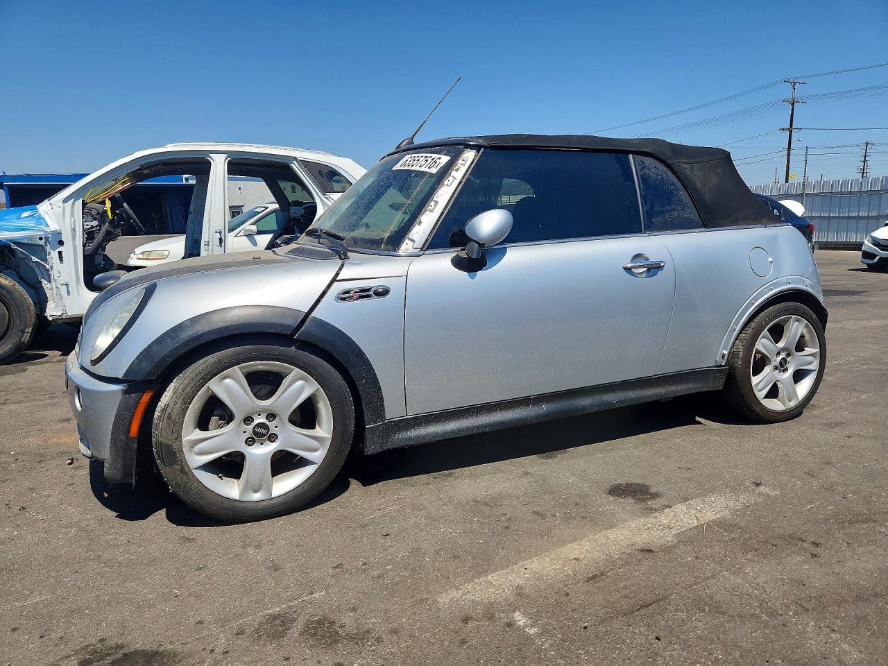 2006 Mini Cooper S Silver vin: WMWRH33576TF87846