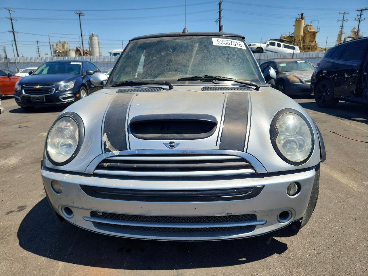 2006 Mini Cooper S Silver vin: WMWRH33576TF87846