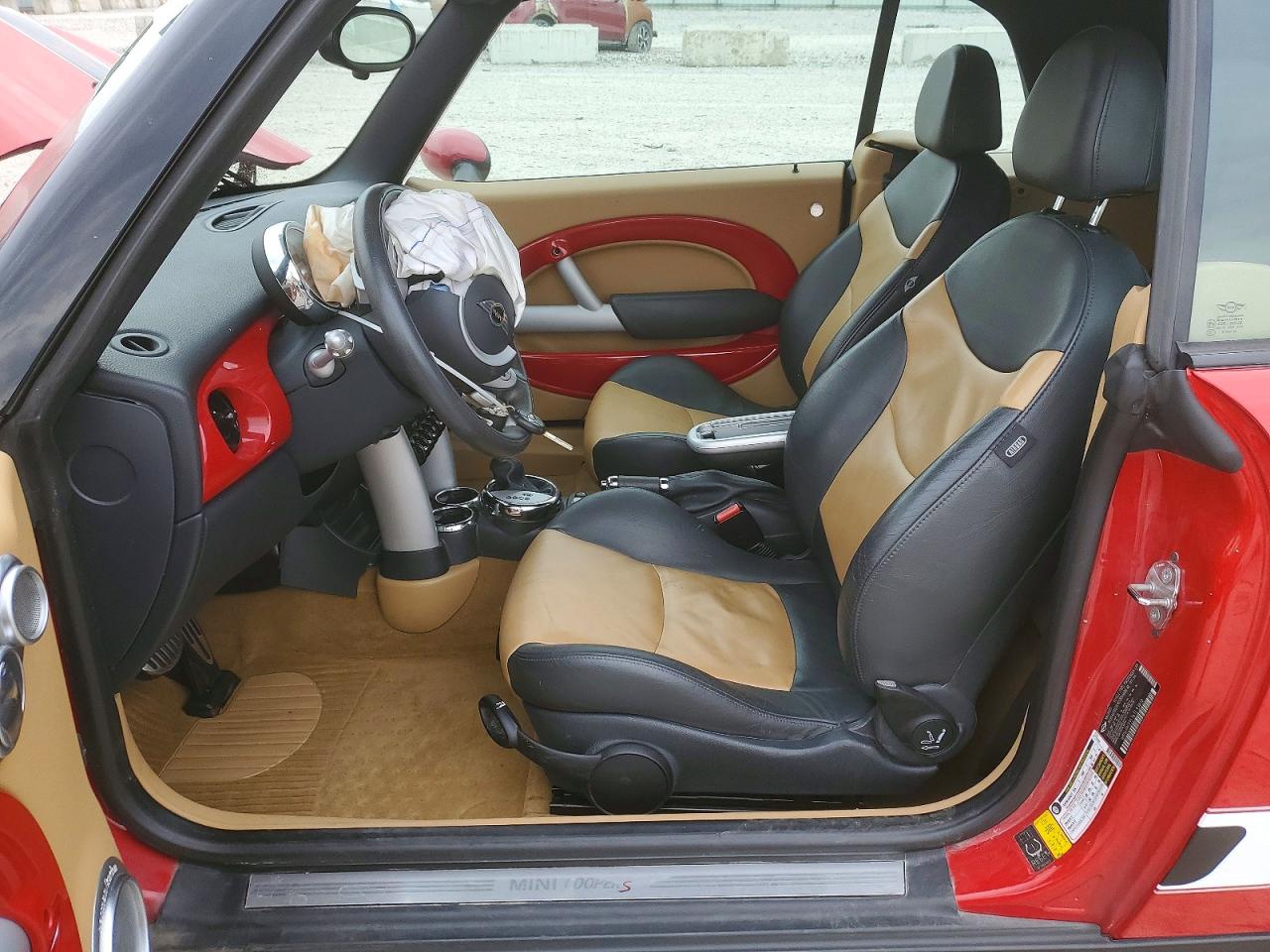2006 Mini Cooper S Two Tone vin: WMWRH33576TL93010