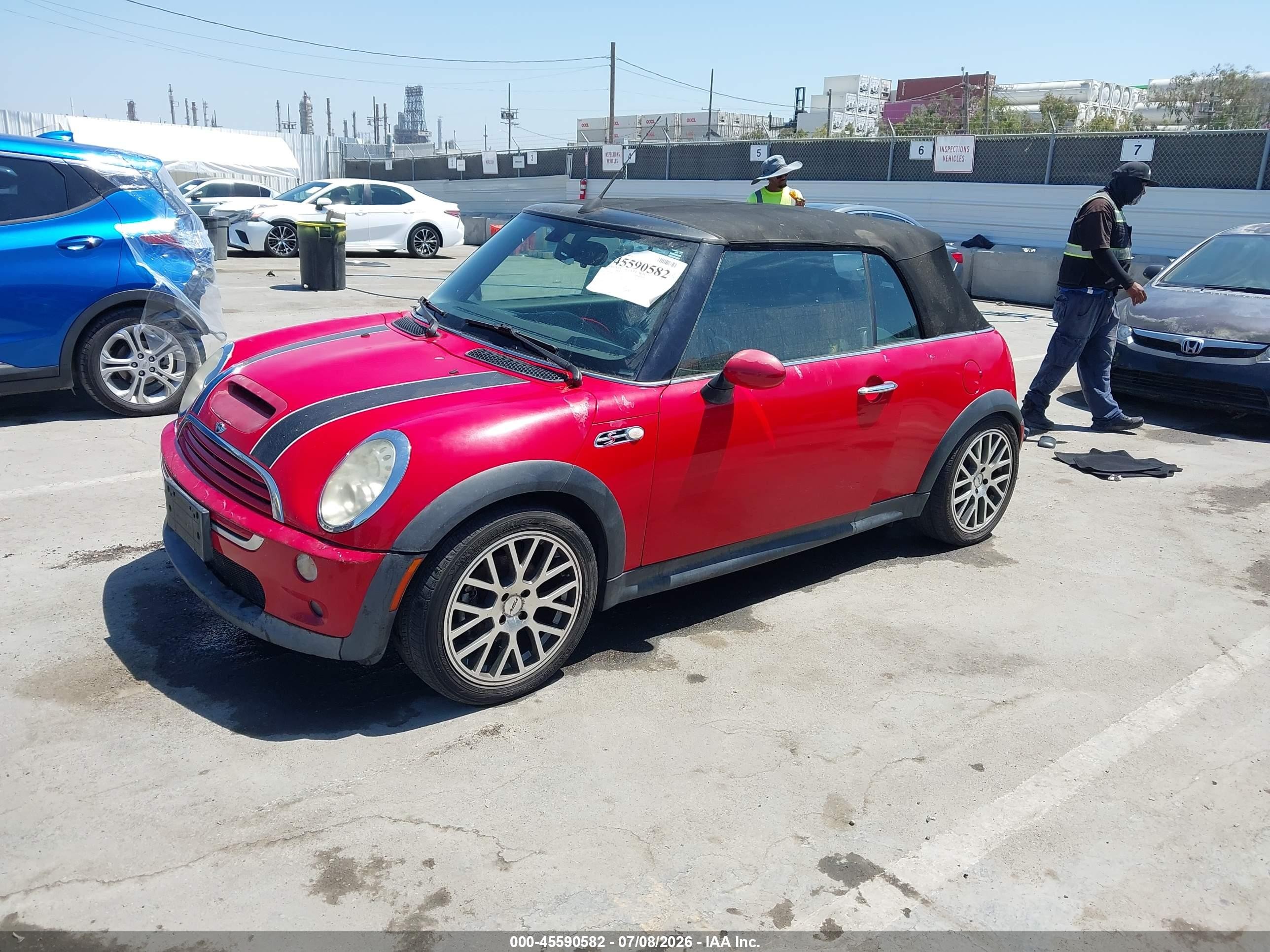 2007 Mini Cooper S   Red vin: WMWRH33587TJ43440