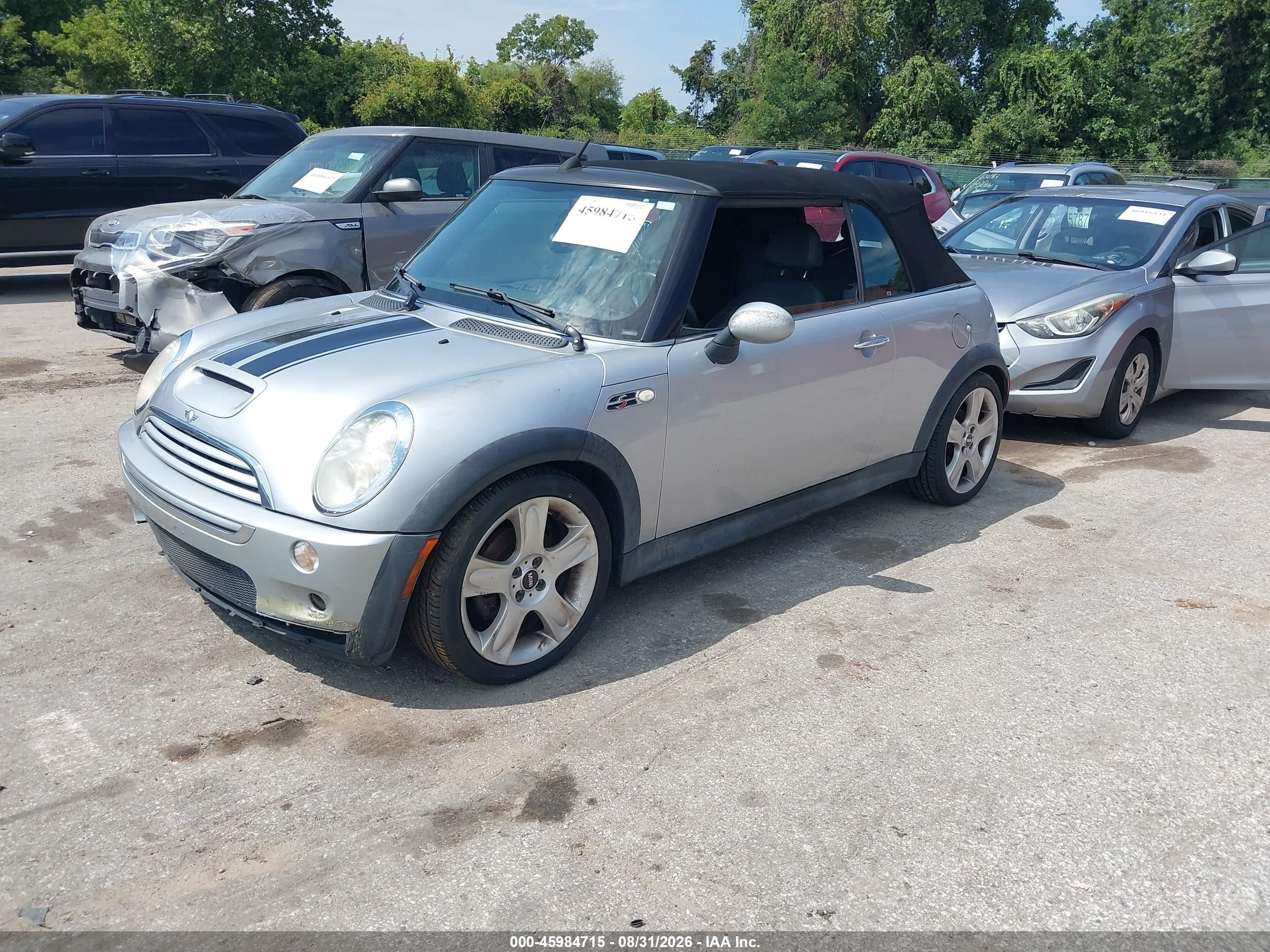 2007 Mini Cooper S   Silver vin: WMWRH33587TJ43759