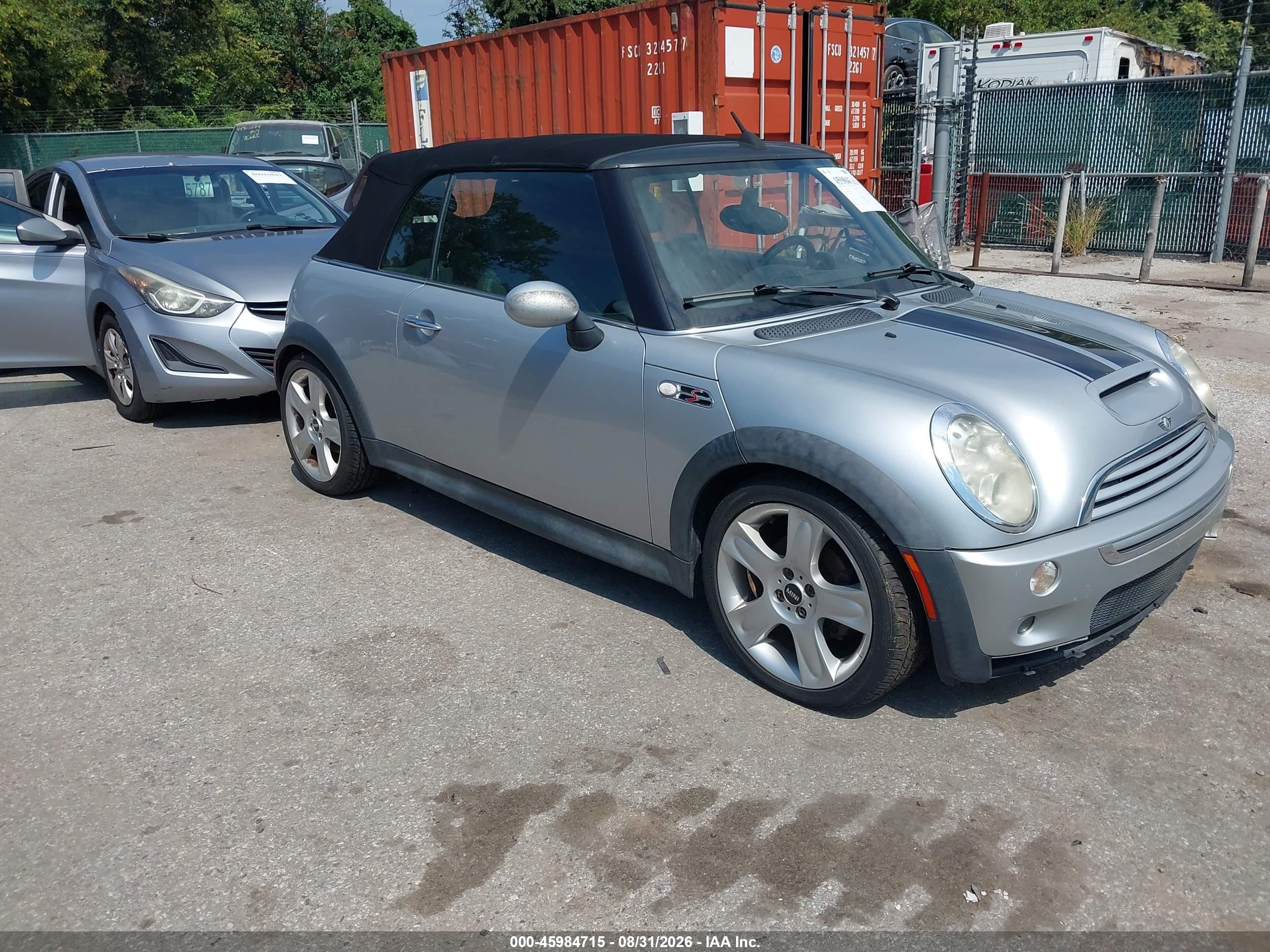 2007 Mini Cooper S   Silver vin: WMWRH33587TJ43759