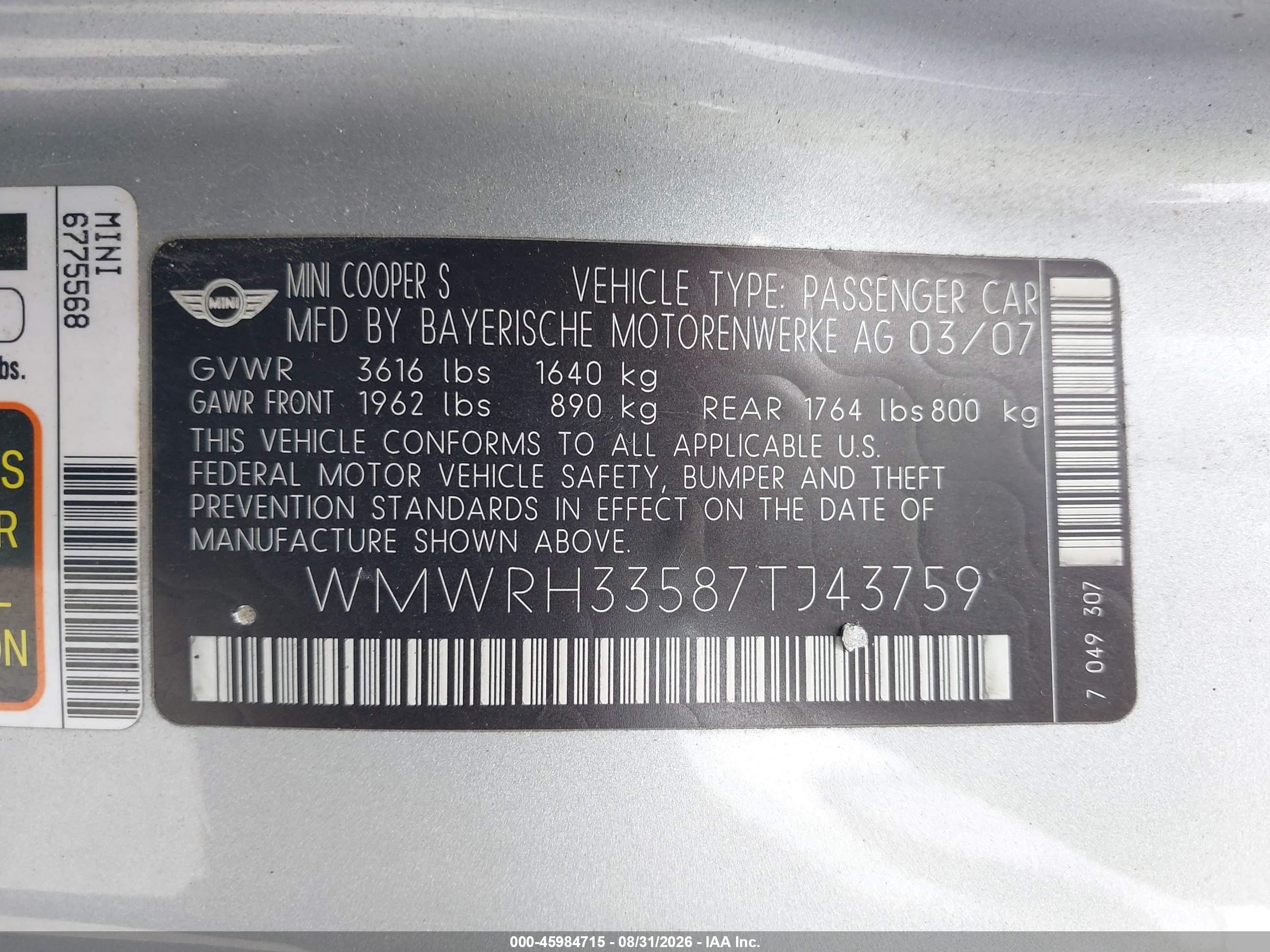 2007 Mini Cooper S   Silver vin: WMWRH33587TJ43759