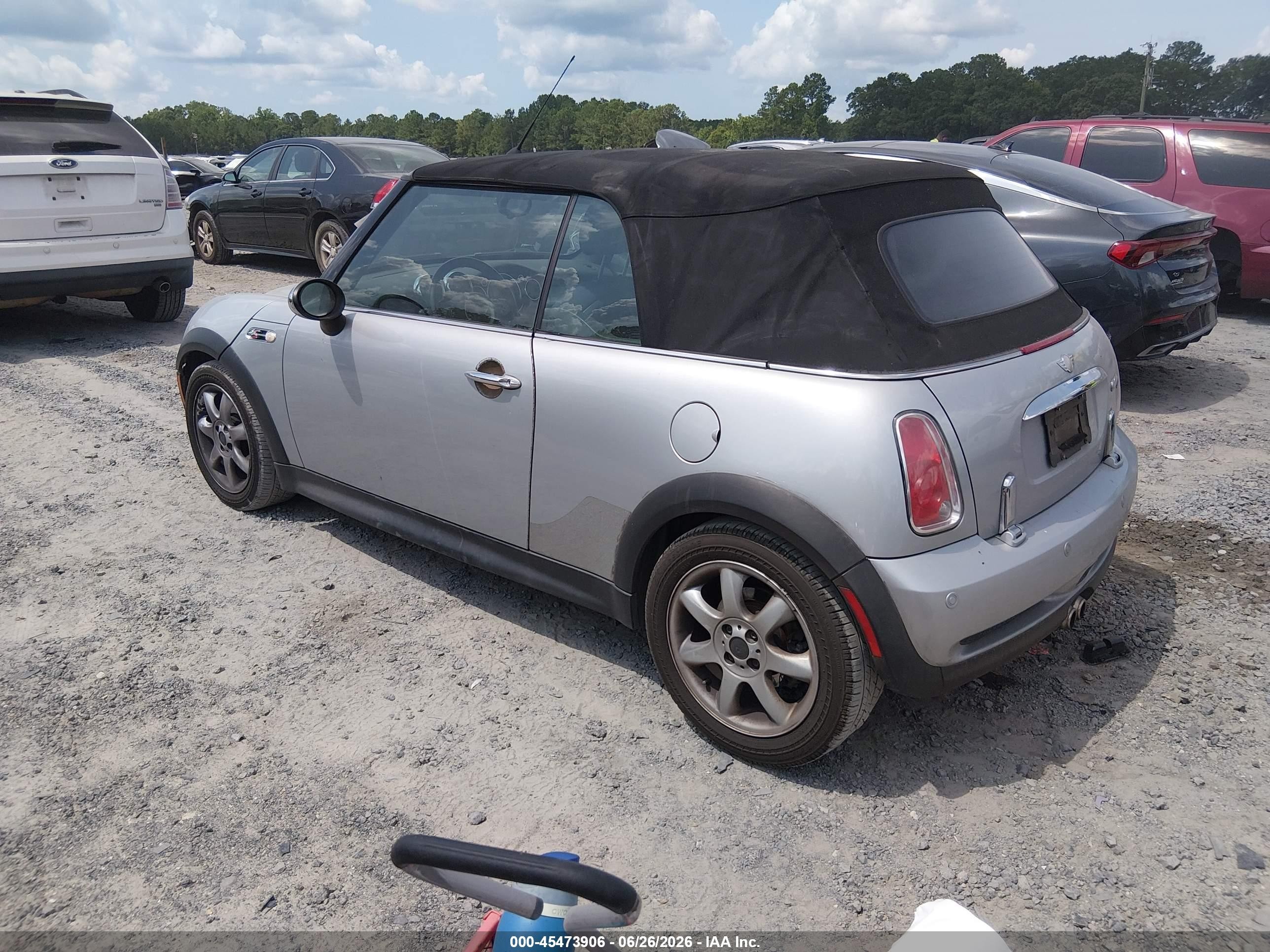 2008 Mini Cooper S   Silver vin: WMWRH33588TU80725