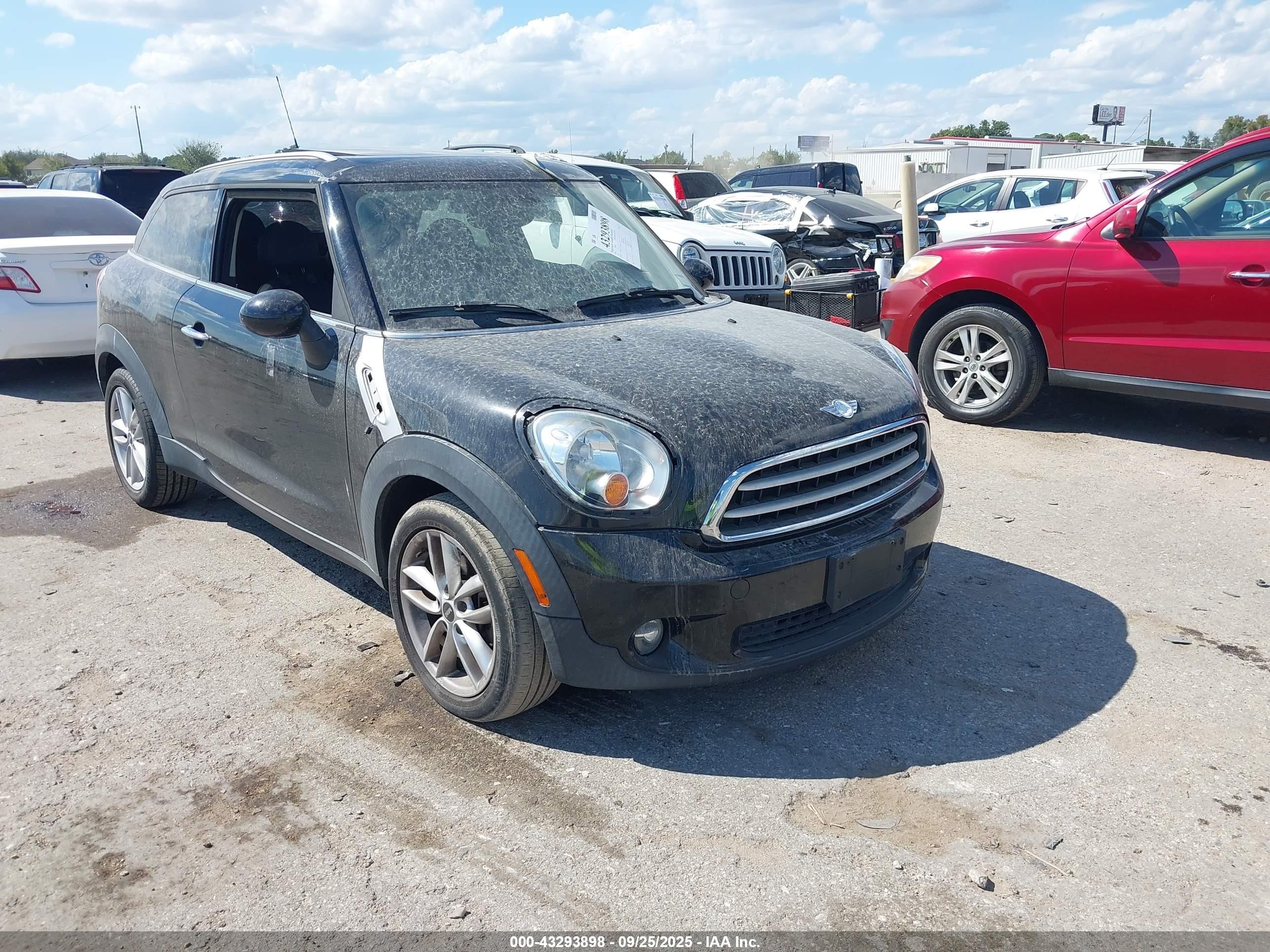 2014 Mini Paceman Cooper Black vin: WMWSS1C51EWN94633